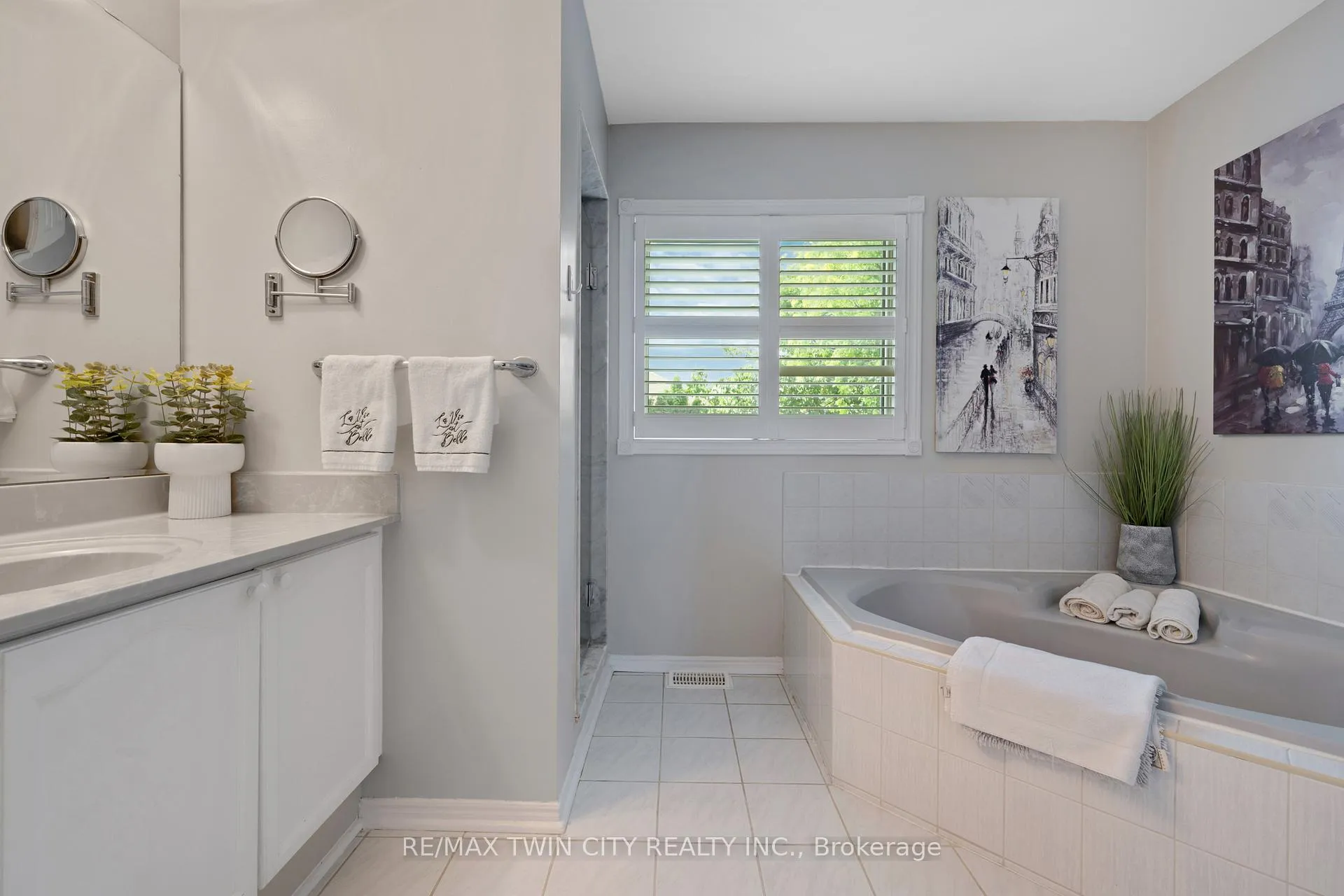 Photo 24 of 477 Burnett Avenue, Cambridge — HOMEH
