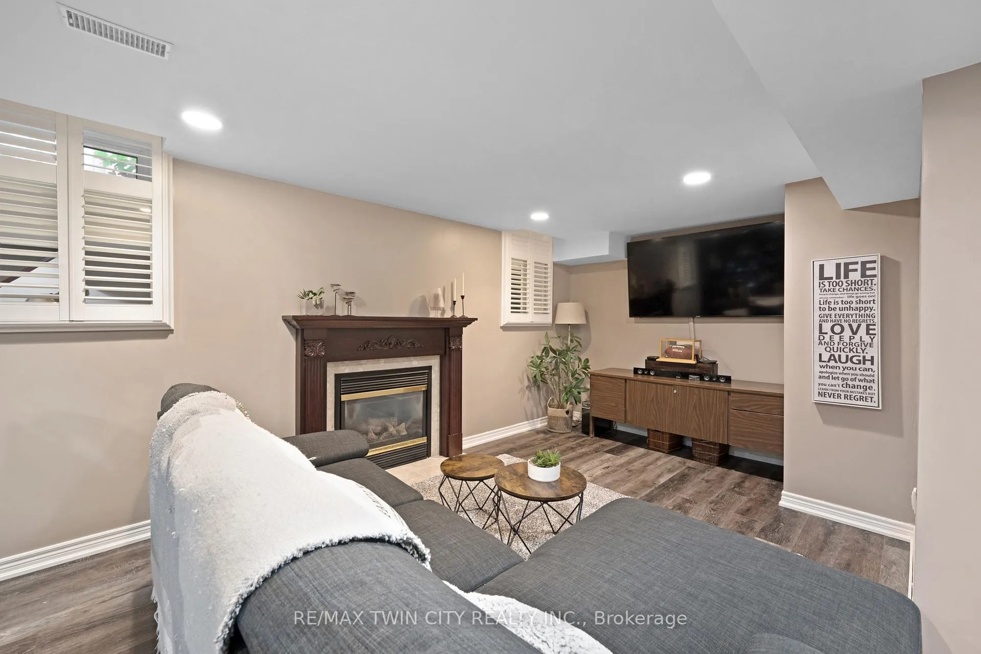 Photo 30 of 477 Burnett Avenue, Cambridge — HOMEH