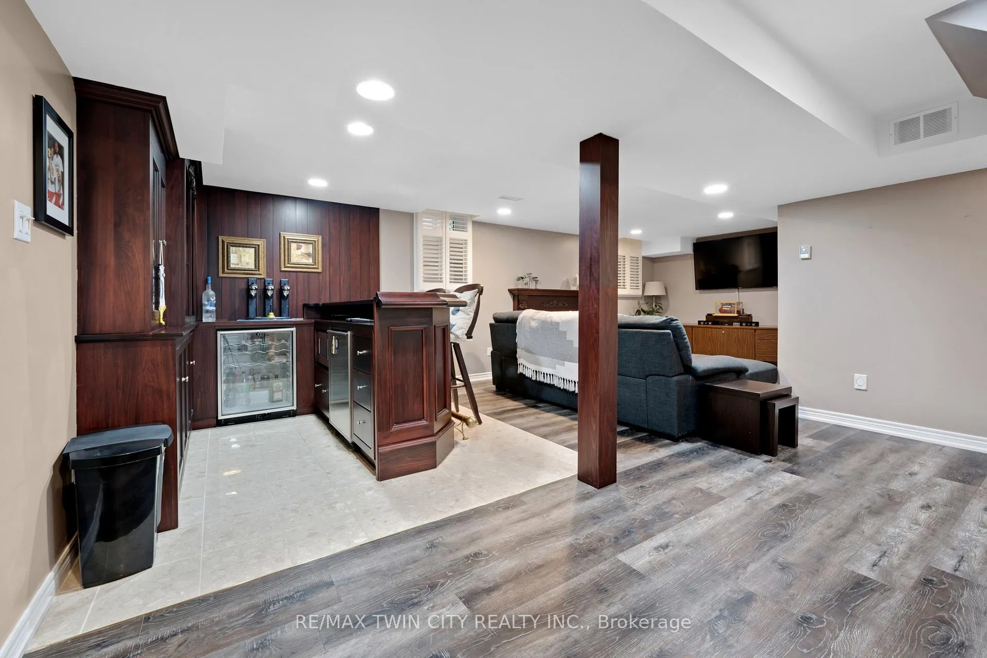 Photo 31 of 477 Burnett Avenue, Cambridge — HOMEH
