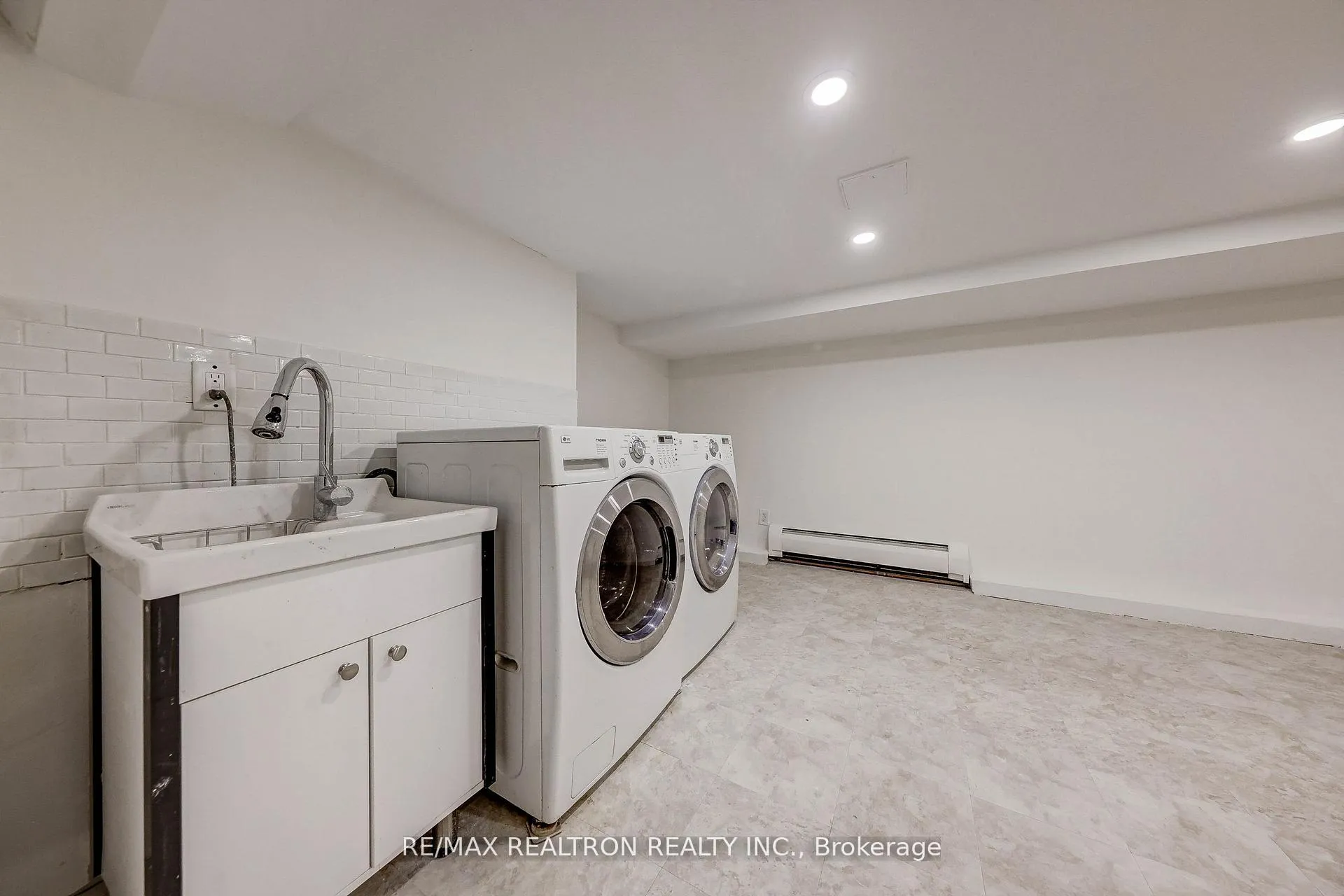 Photo 19 of 294 St Germain Avenue, Toronto, Lawrence Park North — HOMEH