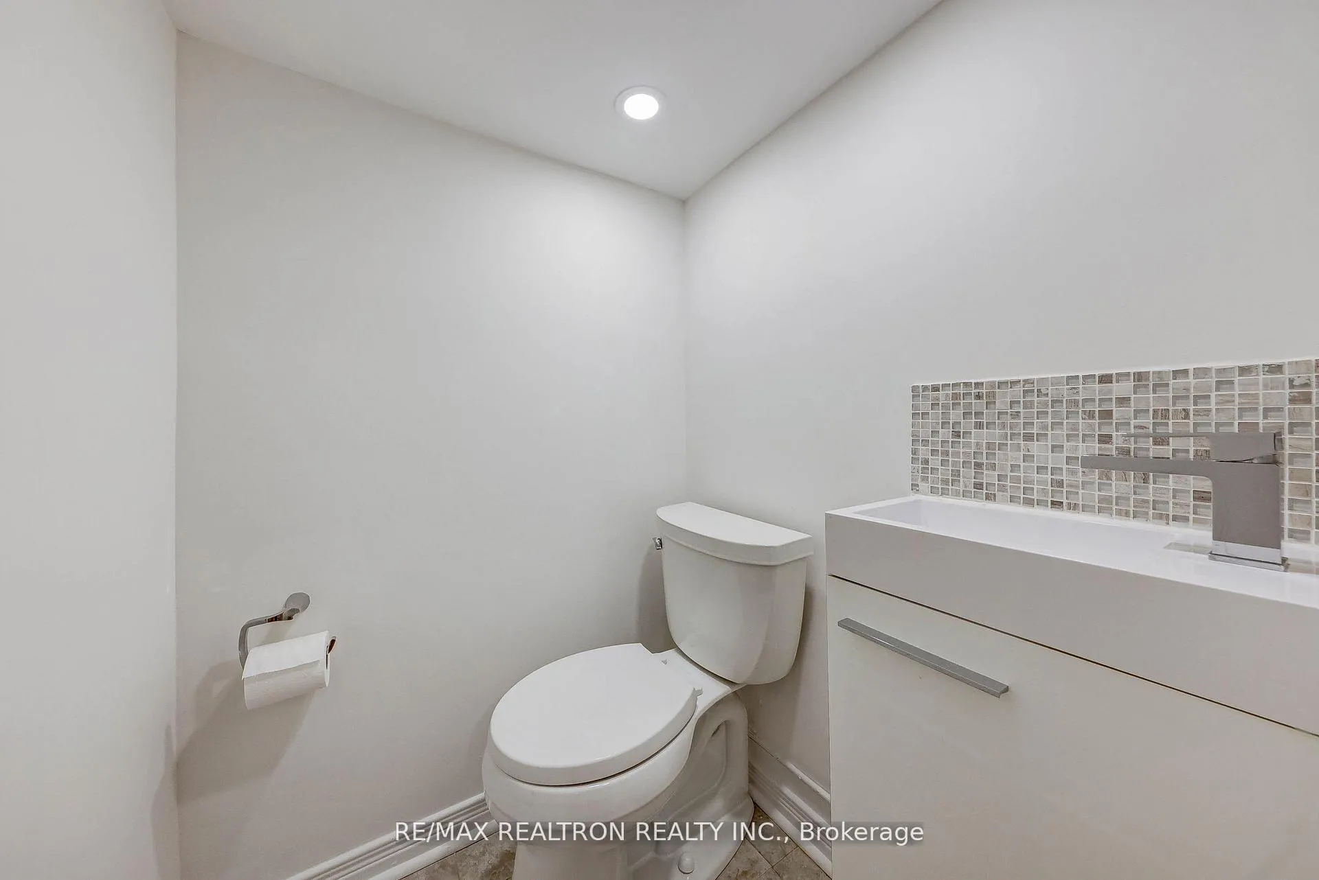 Photo 20 of 294 St Germain Avenue, Toronto, Lawrence Park North — HOMEH