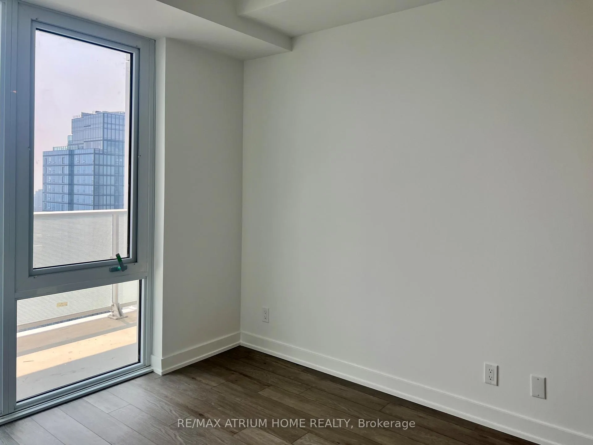 Photo 5 of Unit 4705, 88 Queen Street E, Toronto, Church-Yonge Corridor — HOMEH