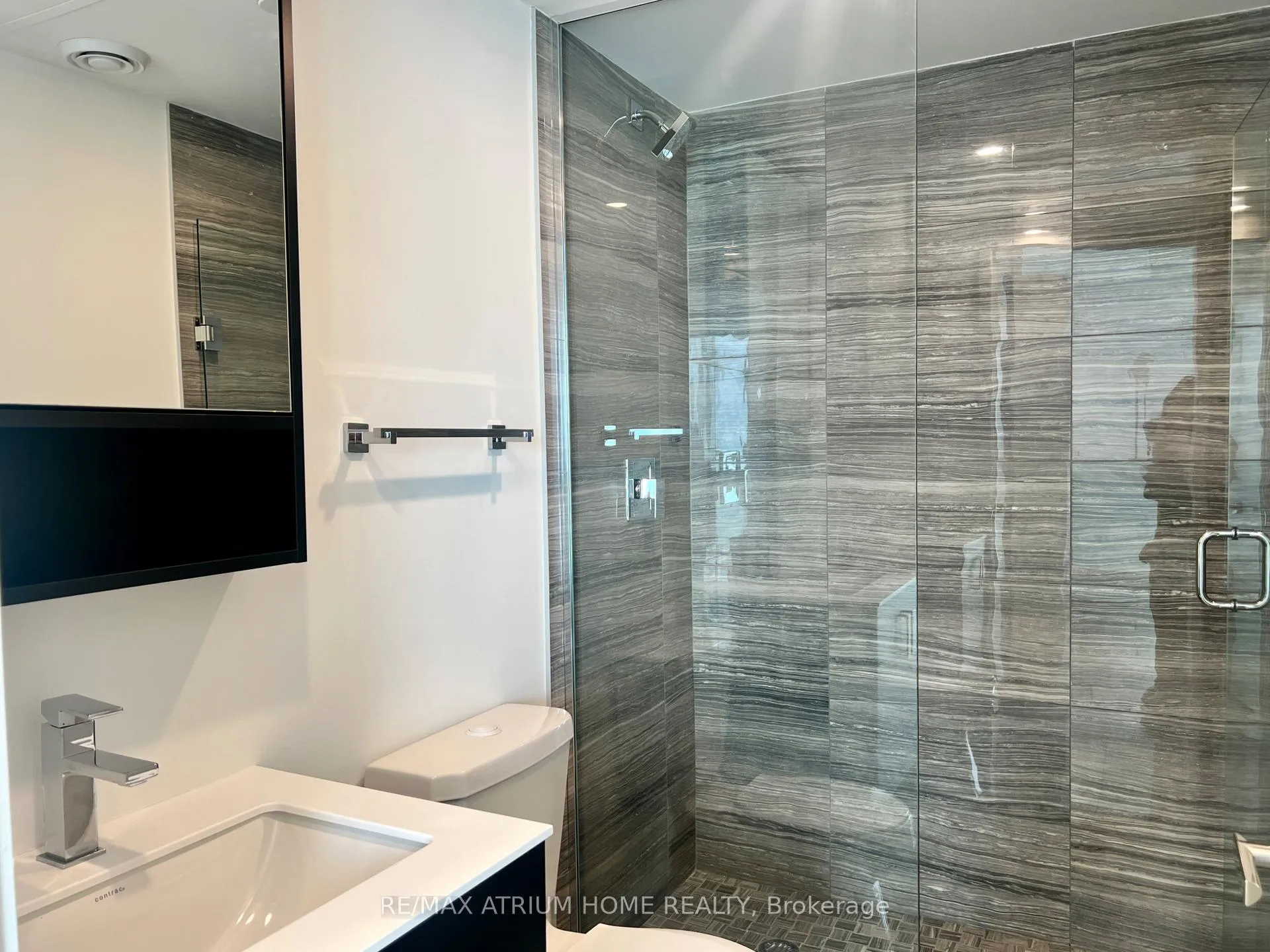 Photo 6 of Unit 4705, 88 Queen Street E, Toronto, Church-Yonge Corridor — HOMEH