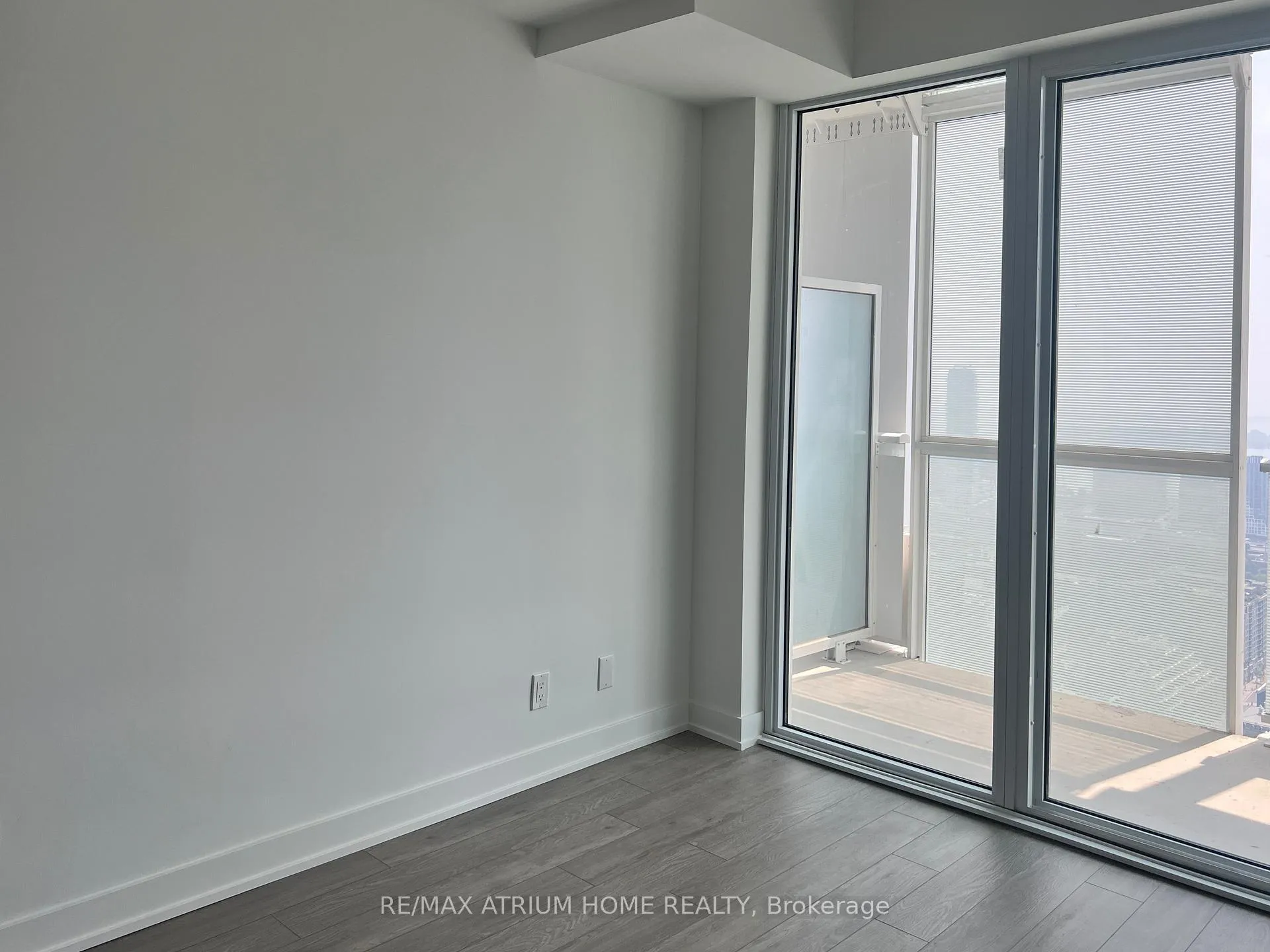 Photo 7 of Unit 4705, 88 Queen Street E, Toronto, Church-Yonge Corridor — HOMEH