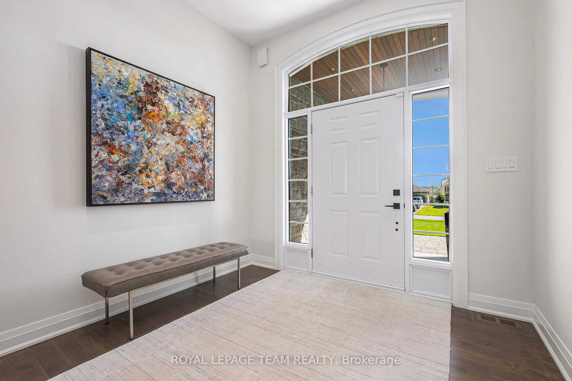 Photo 5 of 212 Cabrelle Place, Ottawa, Manotick Village & Manotick Estates — HOMEH