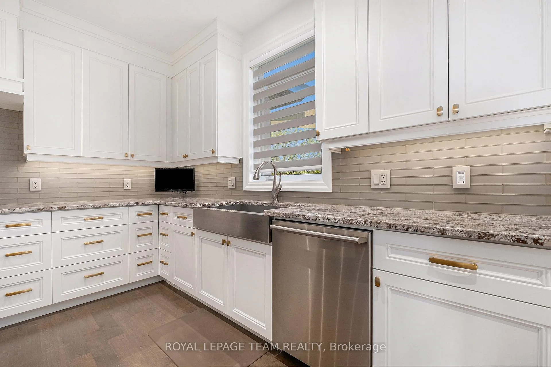 Photo 13 of 212 Cabrelle Place, Ottawa, Manotick Village & Manotick Estates — HOMEH