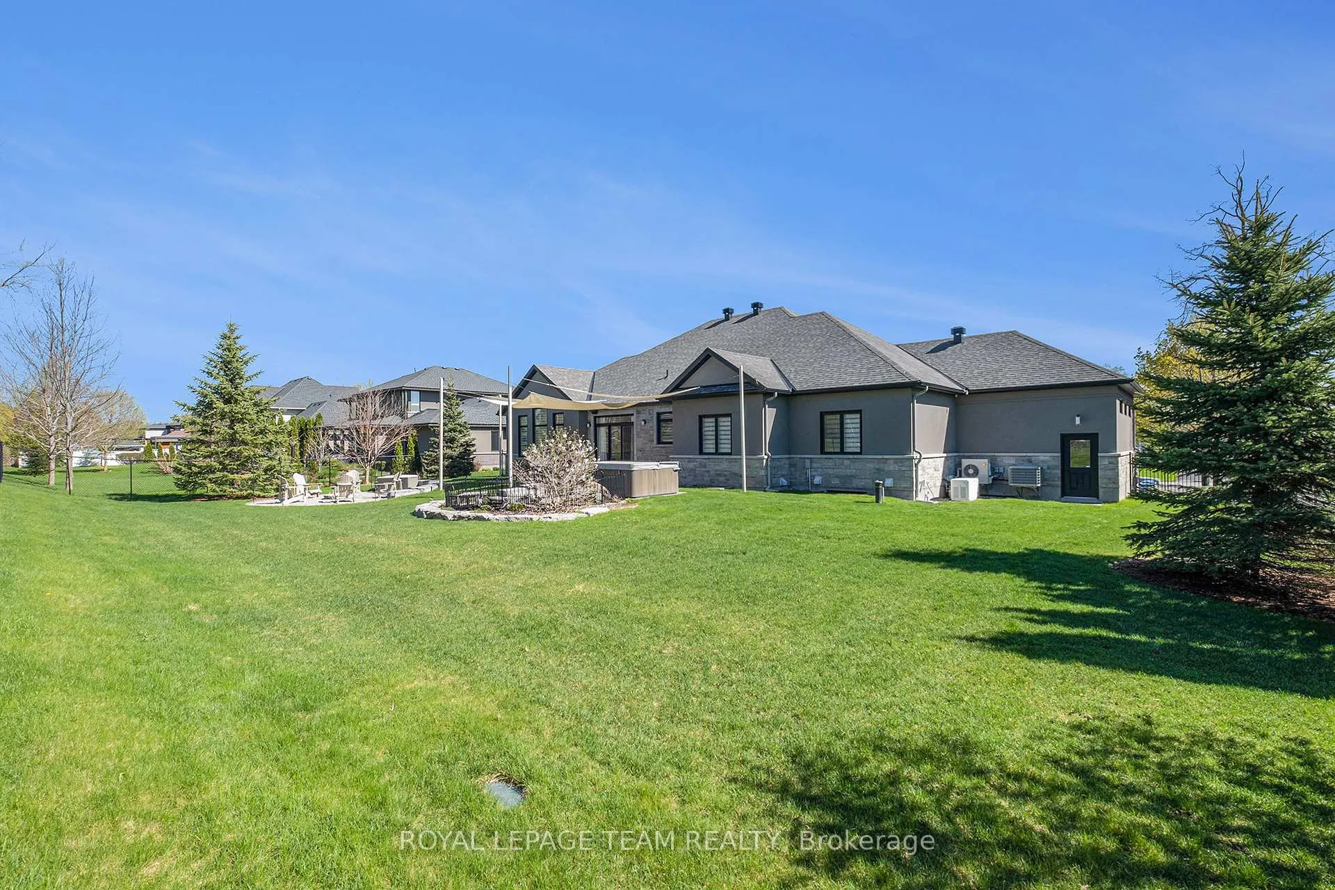Photo 32 of 212 Cabrelle Place, Ottawa, Manotick Village & Manotick Estates — HOMEH