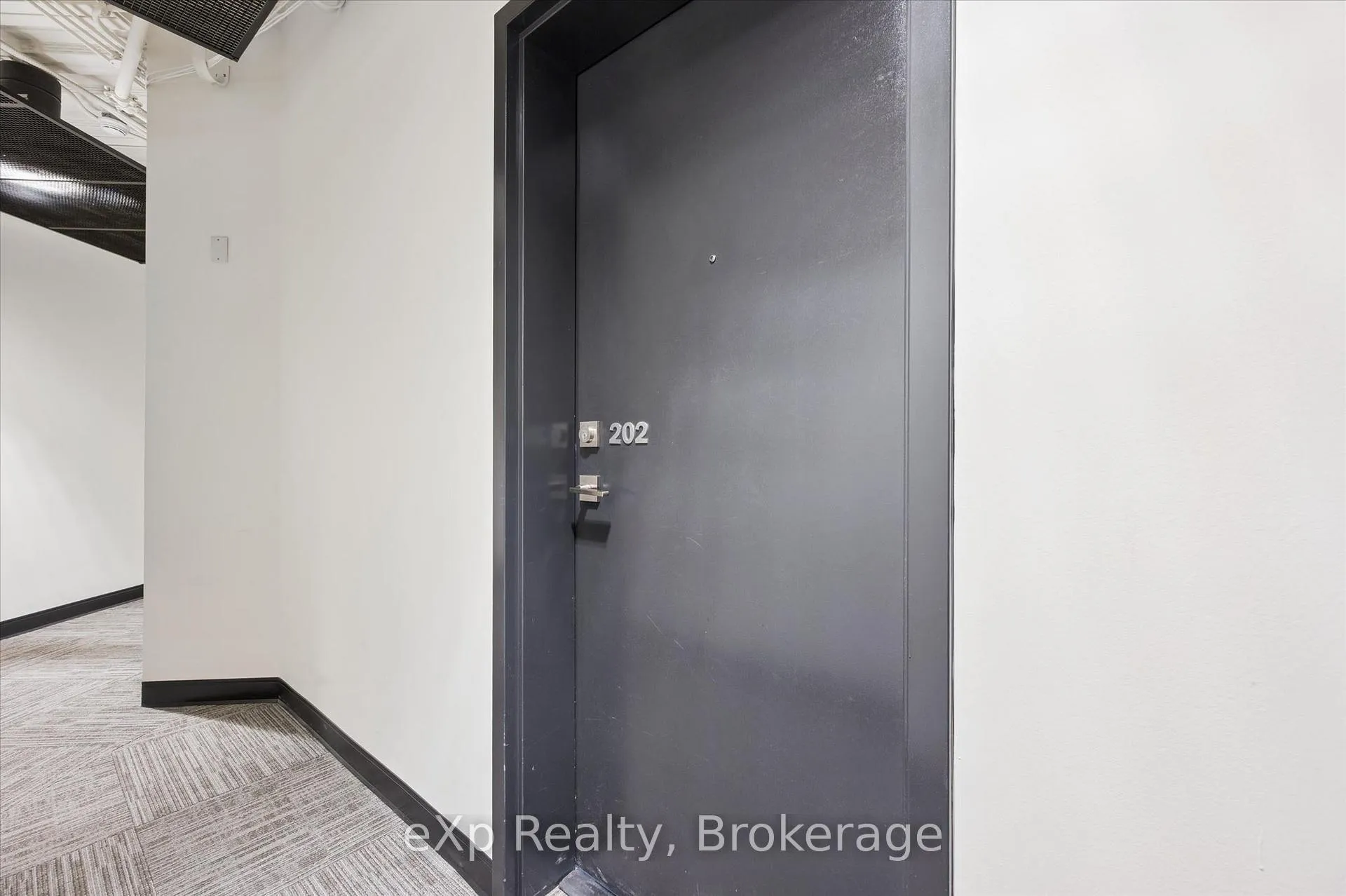 Photo 10 of Unit 202, 690 King Street W, Waterloo — HOMEH
