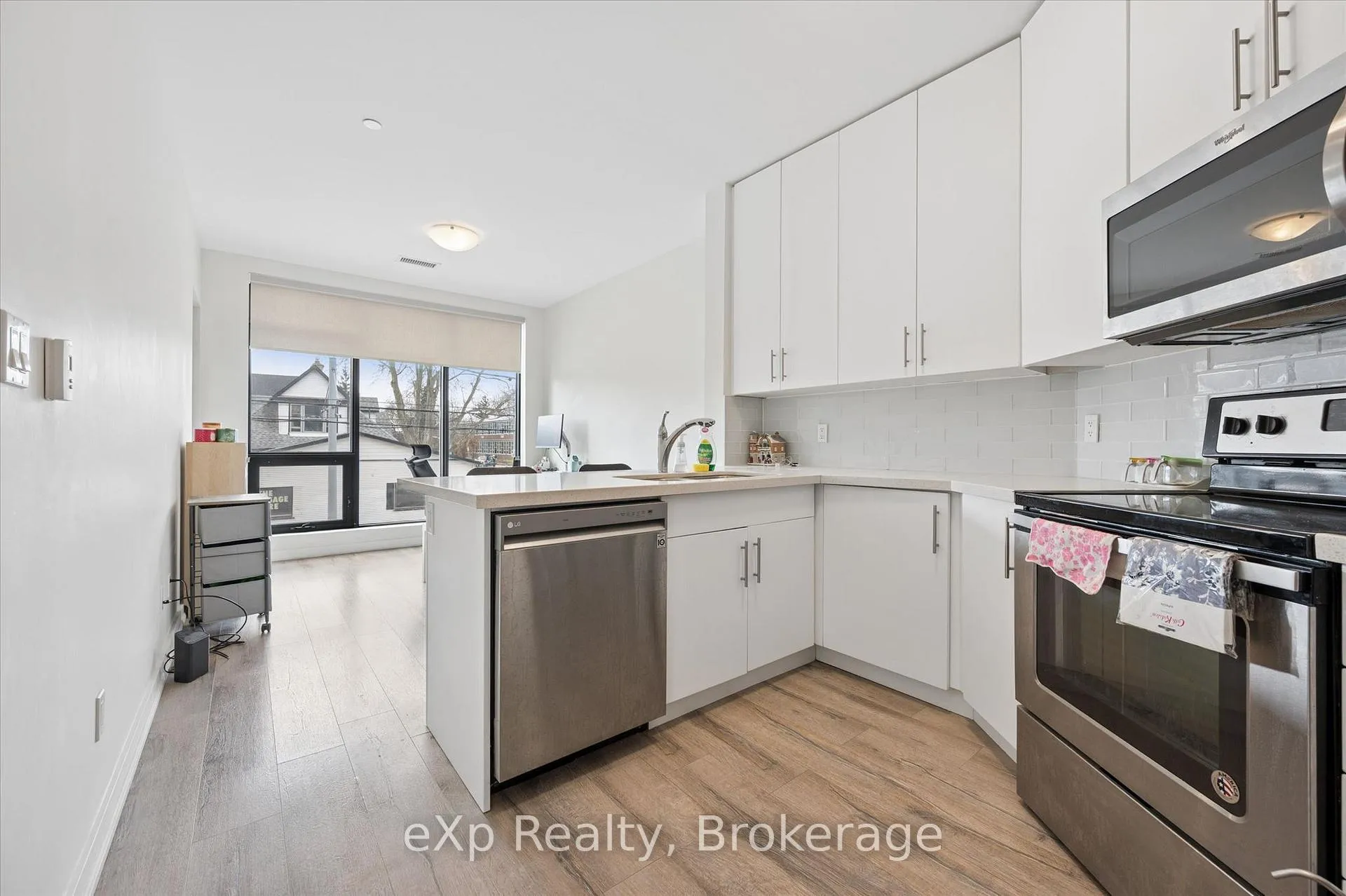 Photo 12 of Unit 202, 690 King Street W, Waterloo — HOMEH