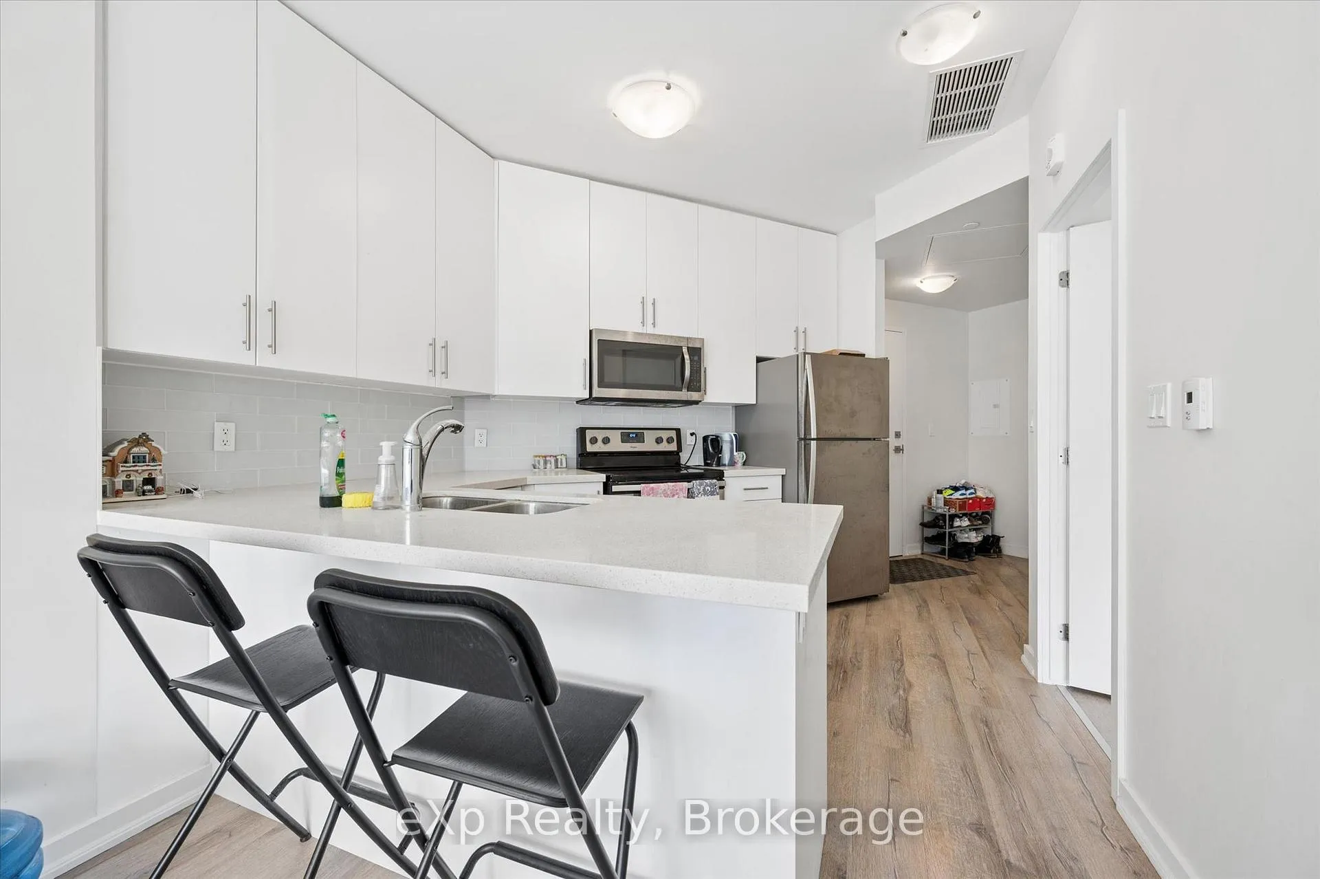 Photo 16 of Unit 202, 690 King Street W, Waterloo — HOMEH