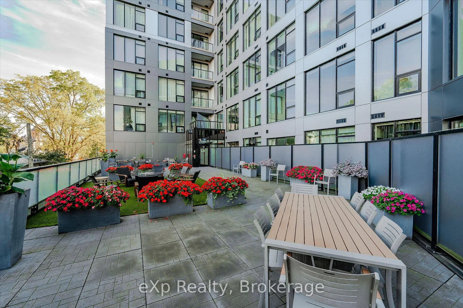 Photo 27 of Unit 202, 690 King Street W, Waterloo — HOMEH
