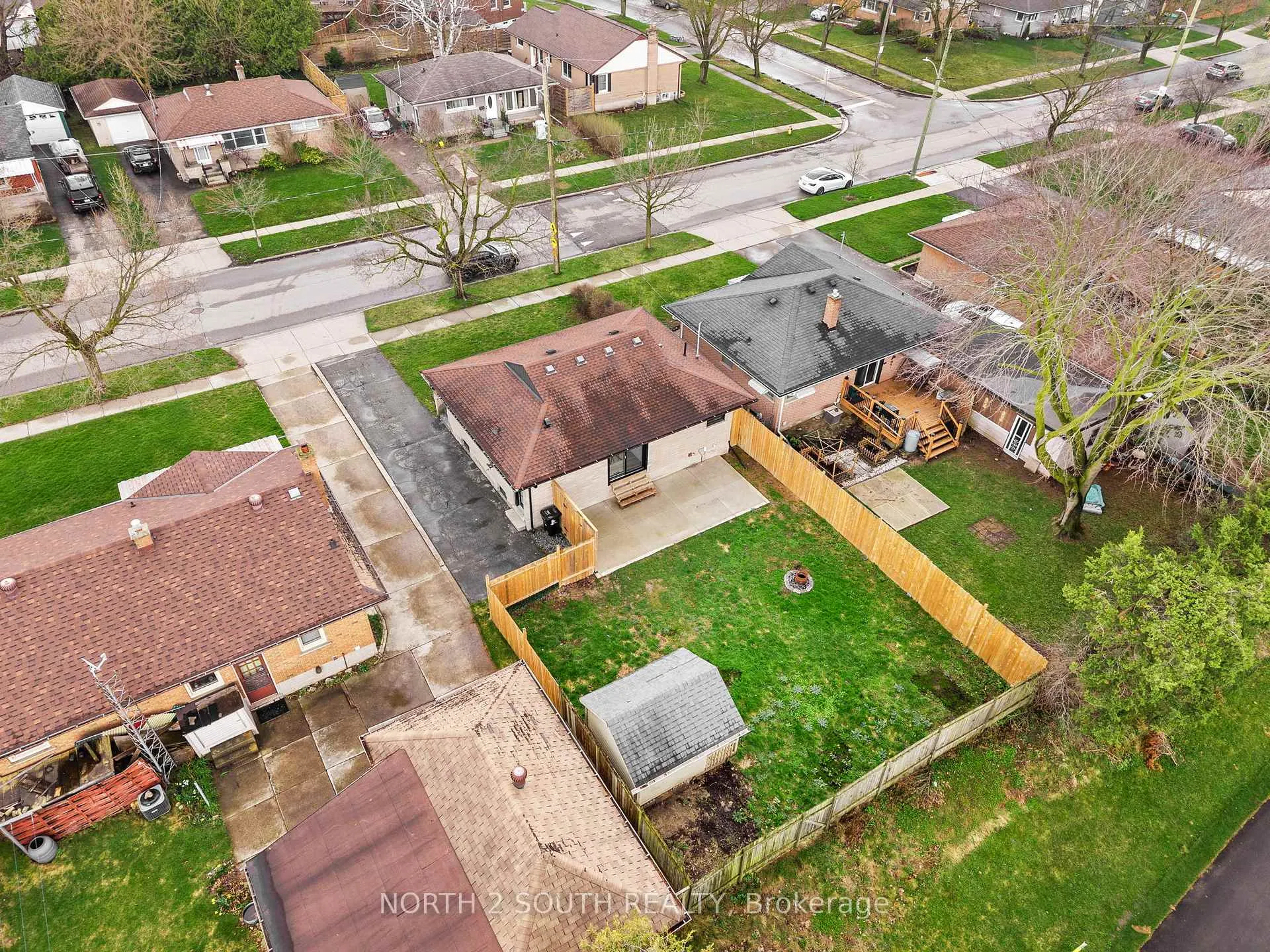 Photo 48 of 81 Clark Avenue, Kitchener — HOMEH