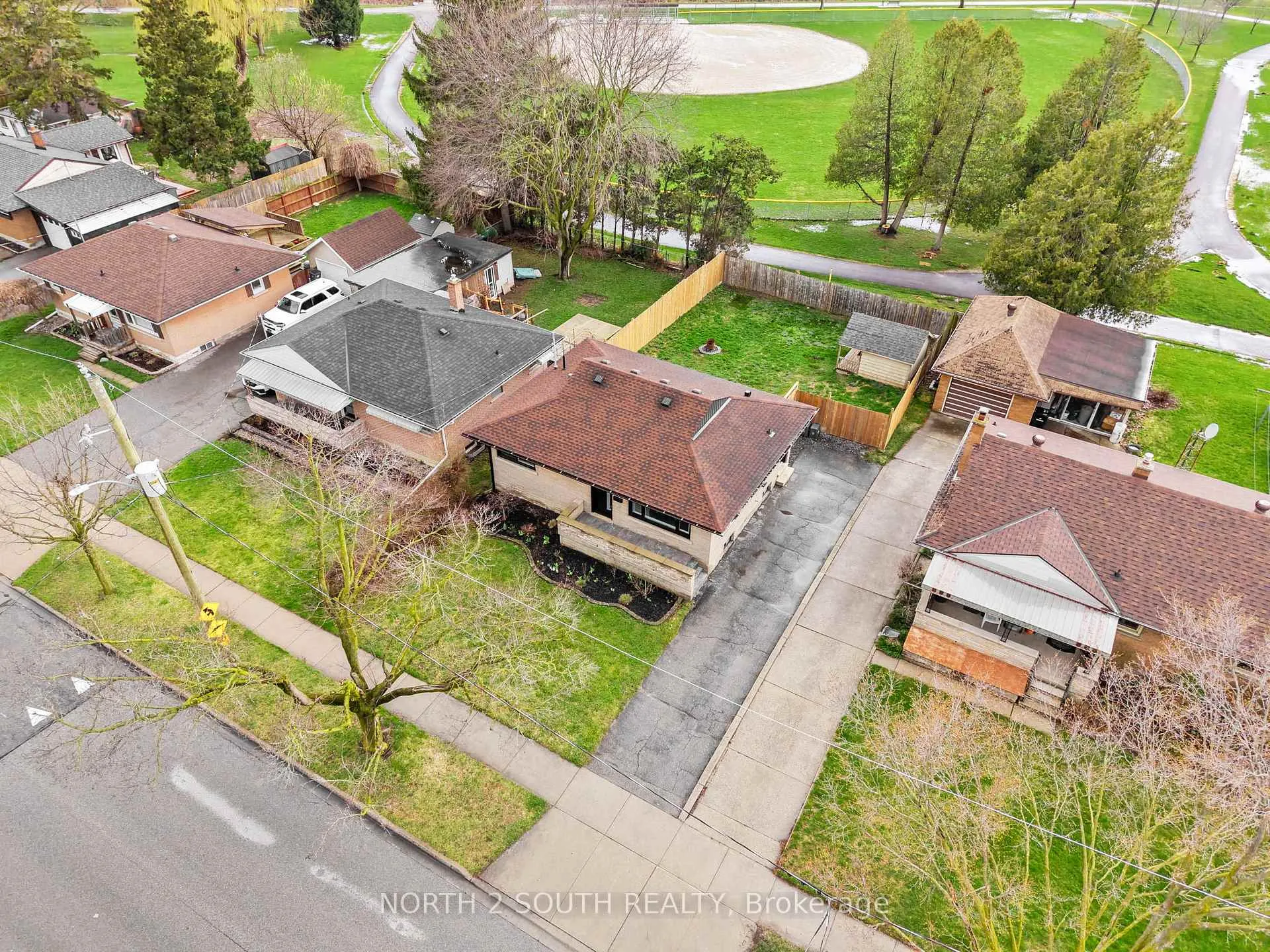 Photo 50 of 81 Clark Avenue, Kitchener — HOMEH
