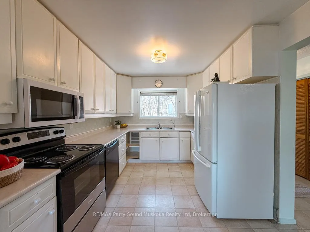 Photo 15 of 57 Quinn Road, Whitestone, Hagerman — HOMEH