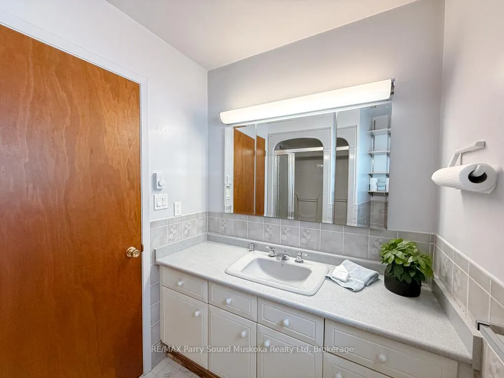 Photo 17 of 57 Quinn Road, Whitestone, Hagerman — HOMEH