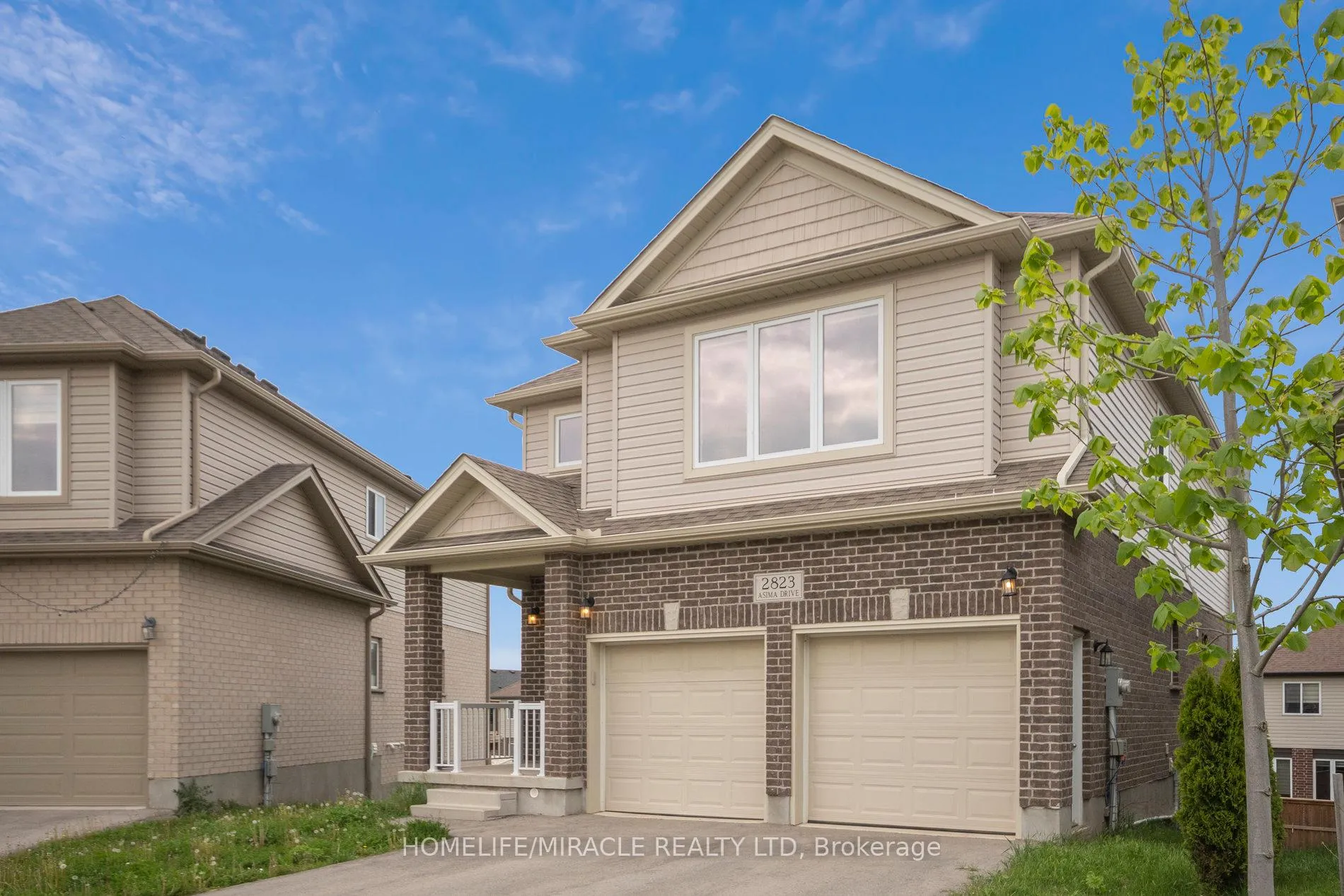 Photo 3 of 2823 Asima Drive, London, South U — HOMEH