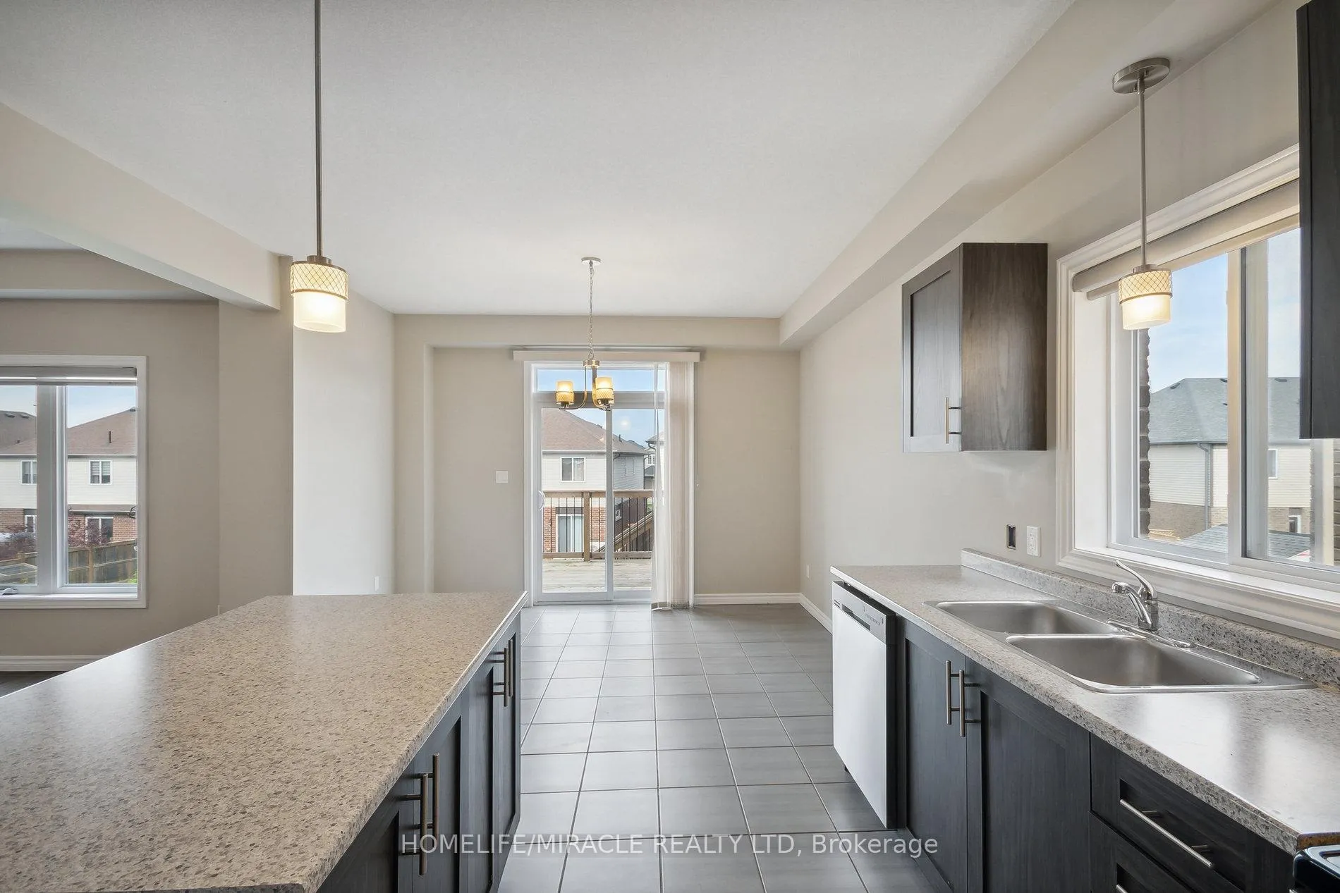 Photo 16 of 2823 Asima Drive, London, South U — HOMEH