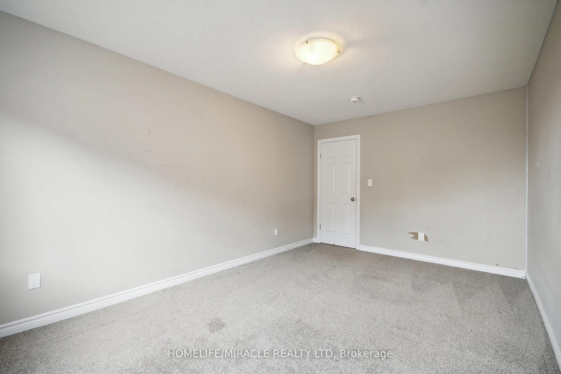Photo 23 of 2823 Asima Drive, London, South U — HOMEH
