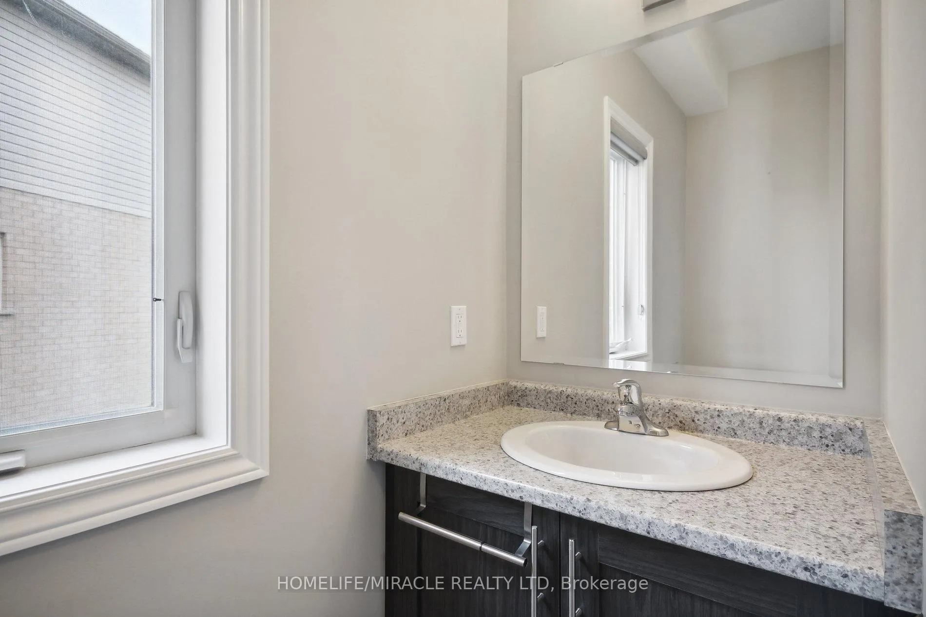 Photo 28 of 2823 Asima Drive, London, South U — HOMEH