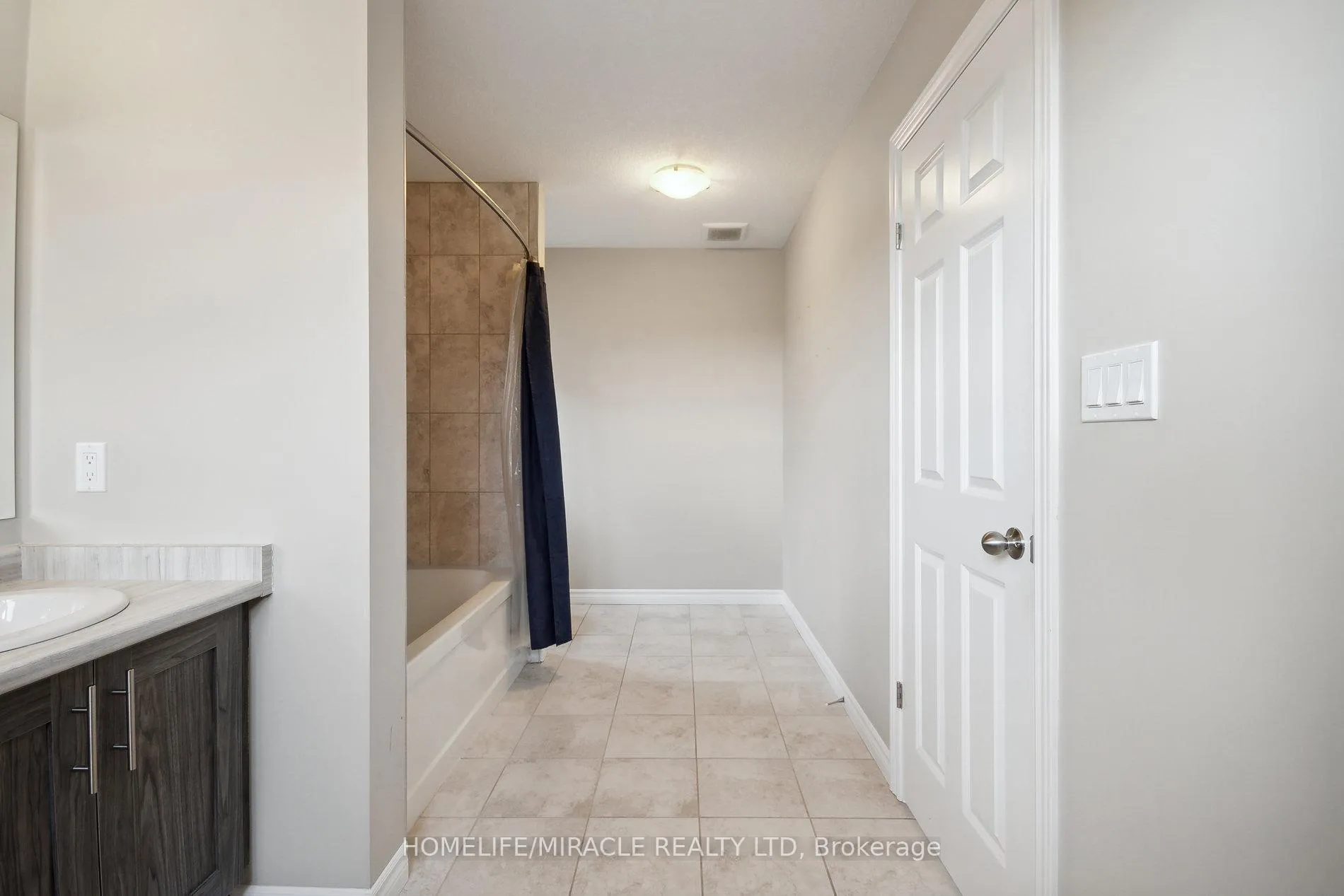 Photo 29 of 2823 Asima Drive, London, South U — HOMEH