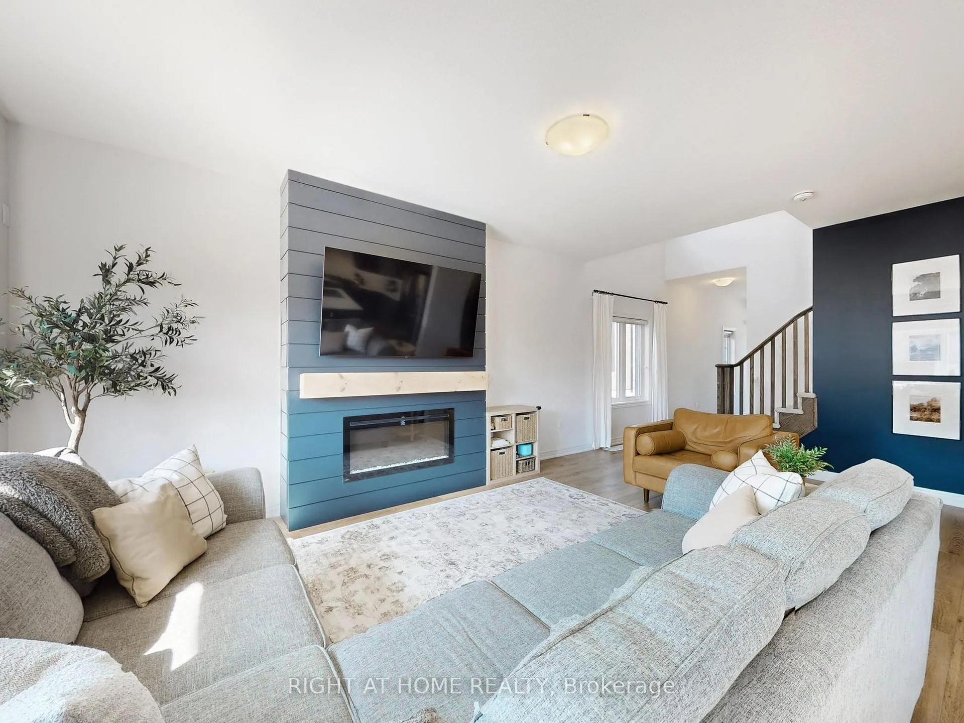 Photo 6 of 39 Baker Lane, Brant, Paris — HOMEH