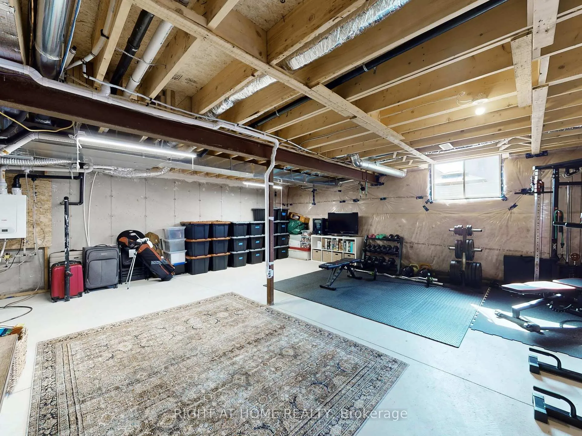 Photo 32 of 39 Baker Lane, Brant, Paris — HOMEH