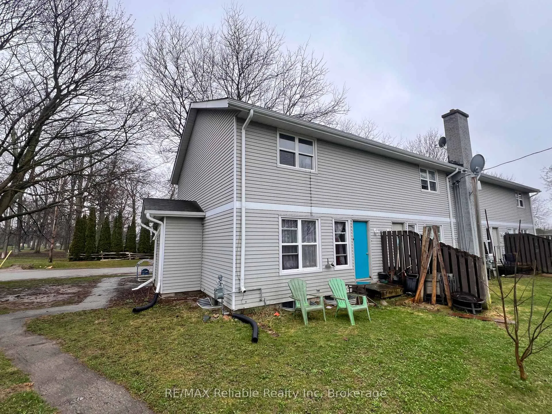 Photo 1 of 4 St. Charles Place, Huron East, Vanastra — HOMEH