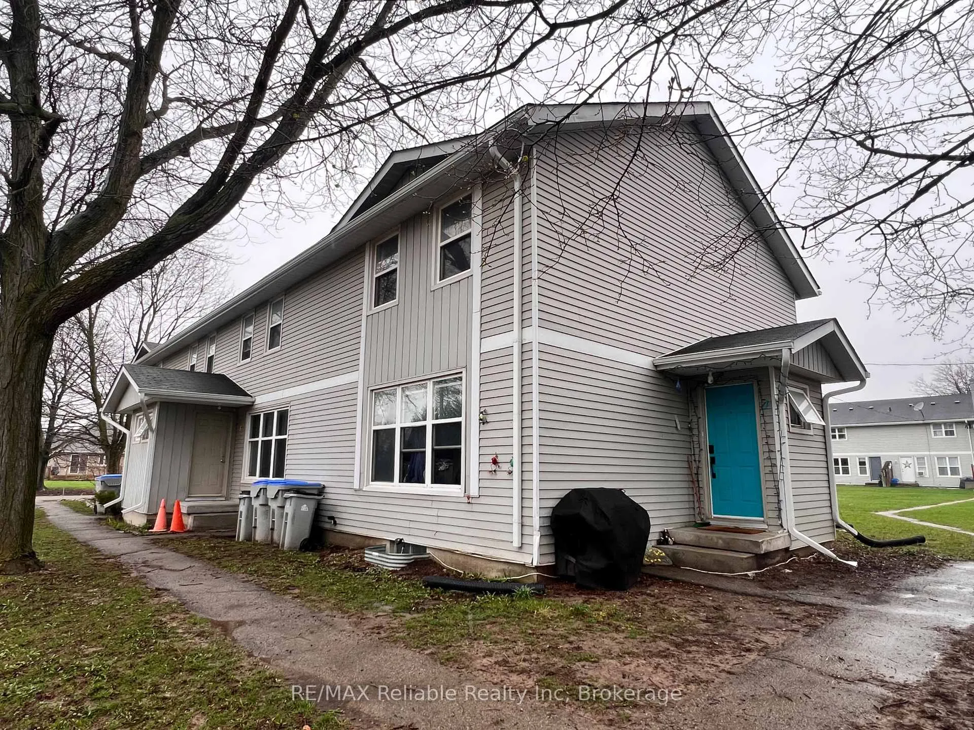 Photo 4 of 4 St. Charles Place, Huron East, Vanastra — HOMEH