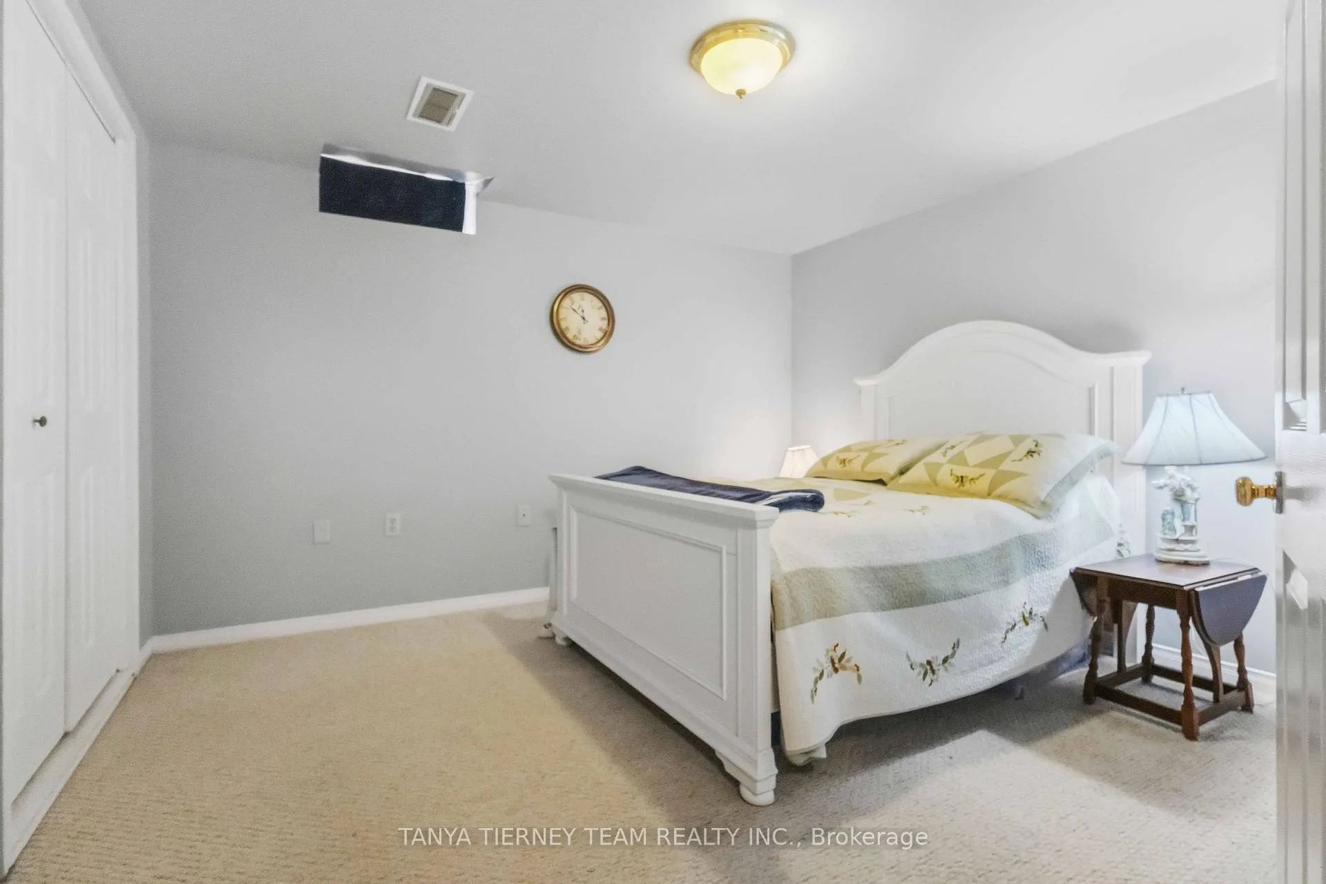 Photo 38 of 50 Lipton Crescent, Whitby, Pringle Creek — HOMEH