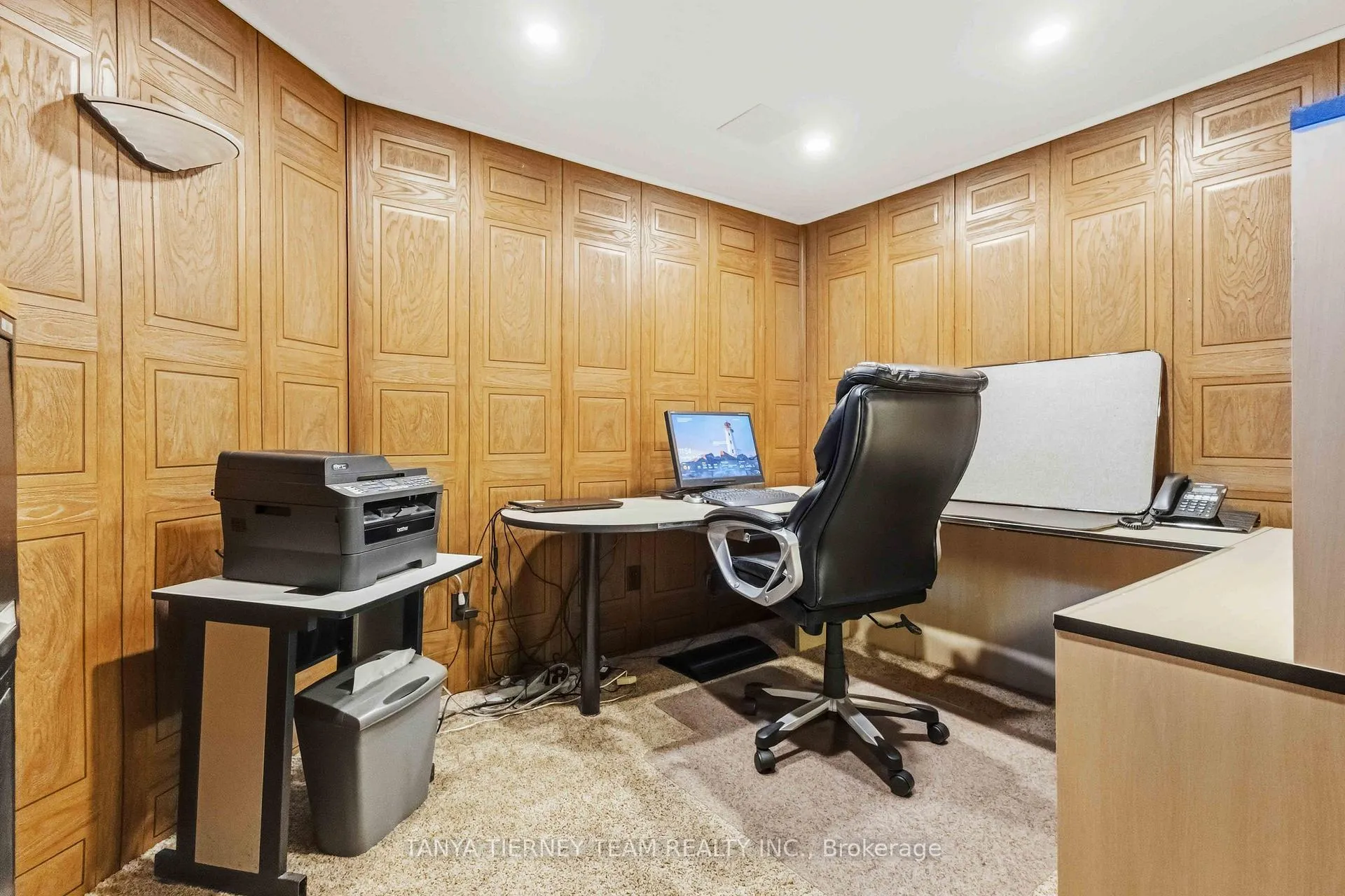 Photo 40 of 50 Lipton Crescent, Whitby, Pringle Creek — HOMEH