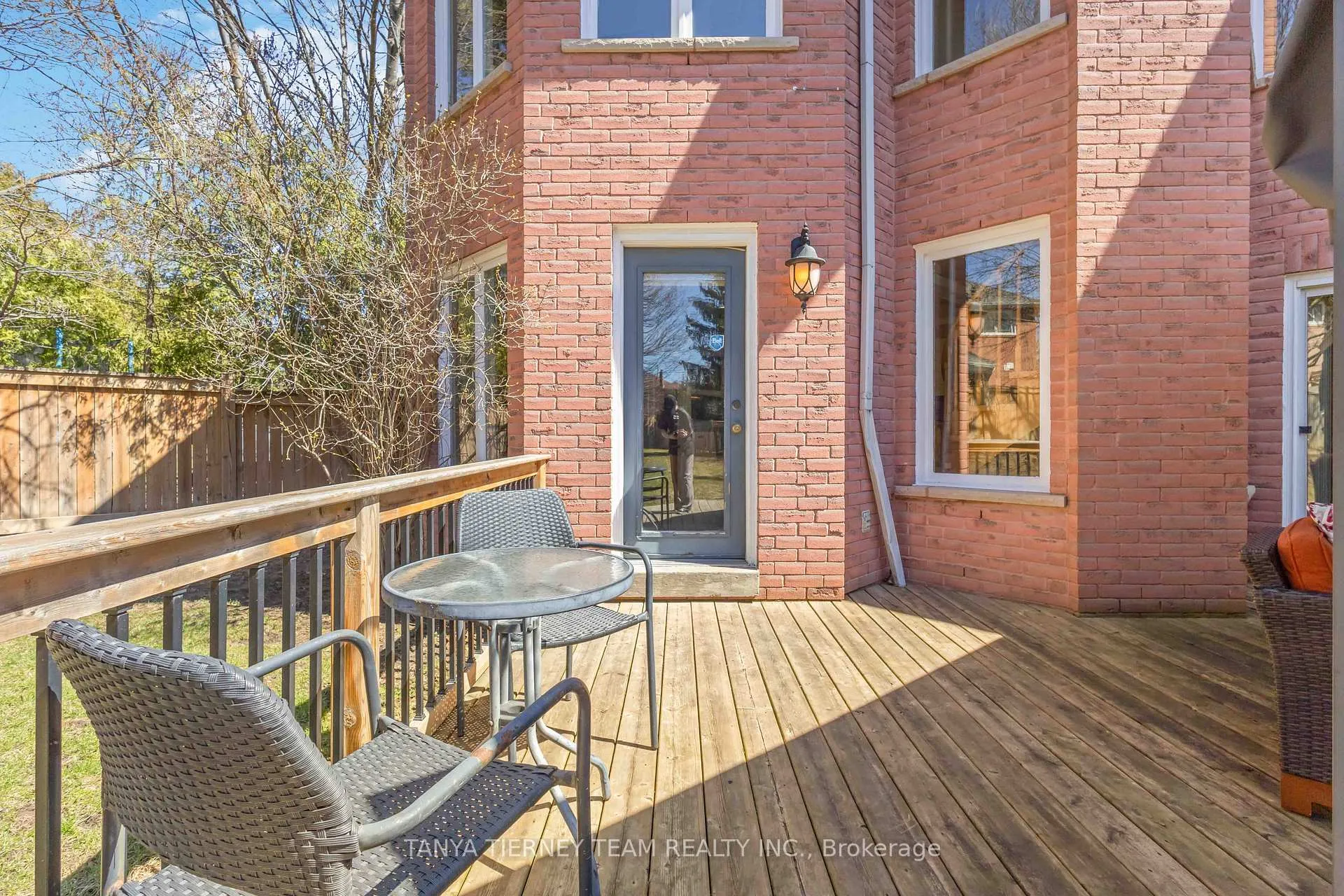 Photo 41 of 50 Lipton Crescent, Whitby, Pringle Creek — HOMEH