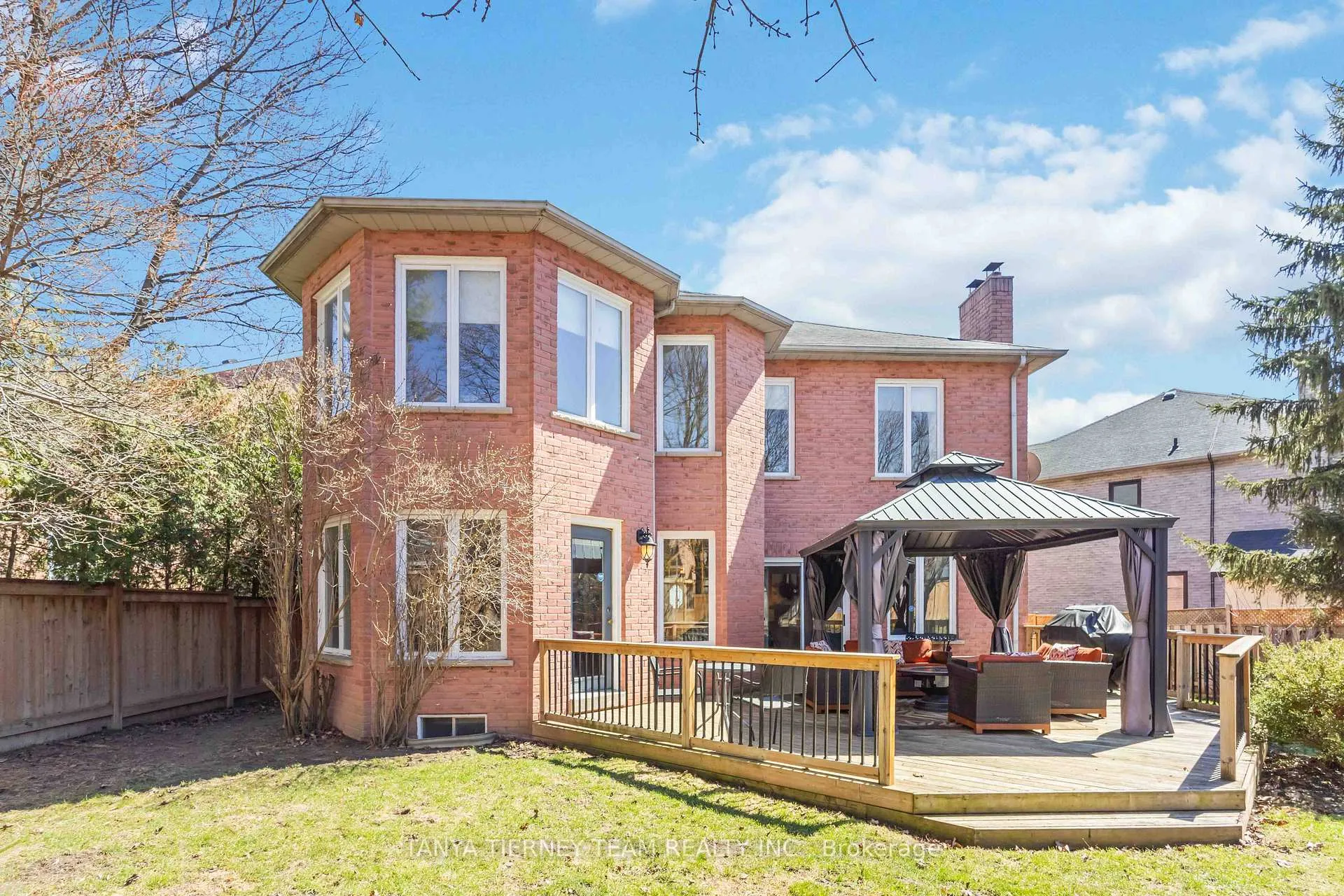 Photo 44 of 50 Lipton Crescent, Whitby, Pringle Creek — HOMEH