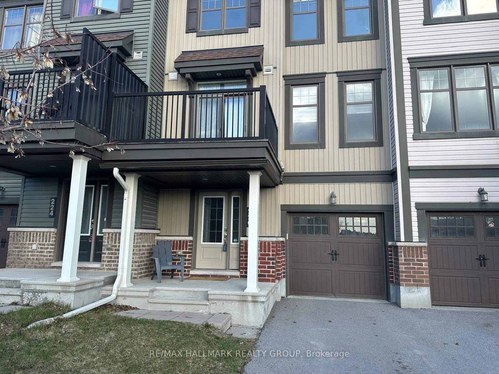 Photo 2 of 226 Halyard Way, Ottawa, Kanata - Kanata Lakes/Heritage Hills — HOMEH