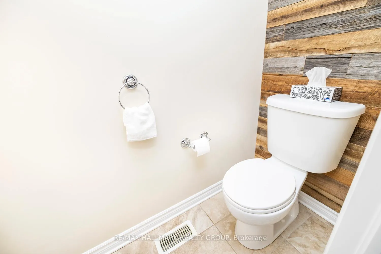 Photo 7 of 226 Halyard Way, Ottawa, Kanata - Kanata Lakes/Heritage Hills — HOMEH