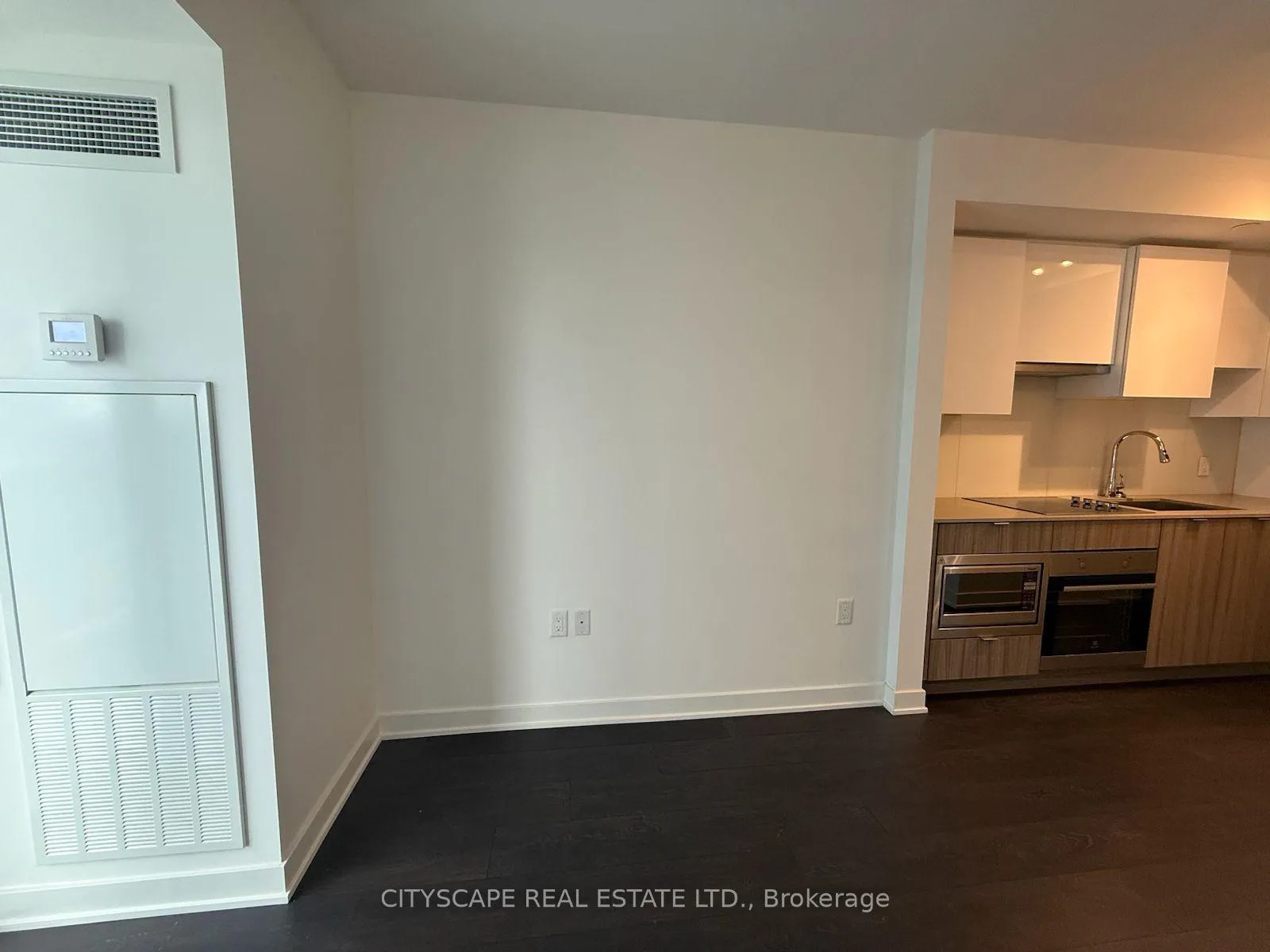 Photo 14 of Unit 3501, 195 Redpath Avenue, Toronto, Mount Pleasant West — HOMEH