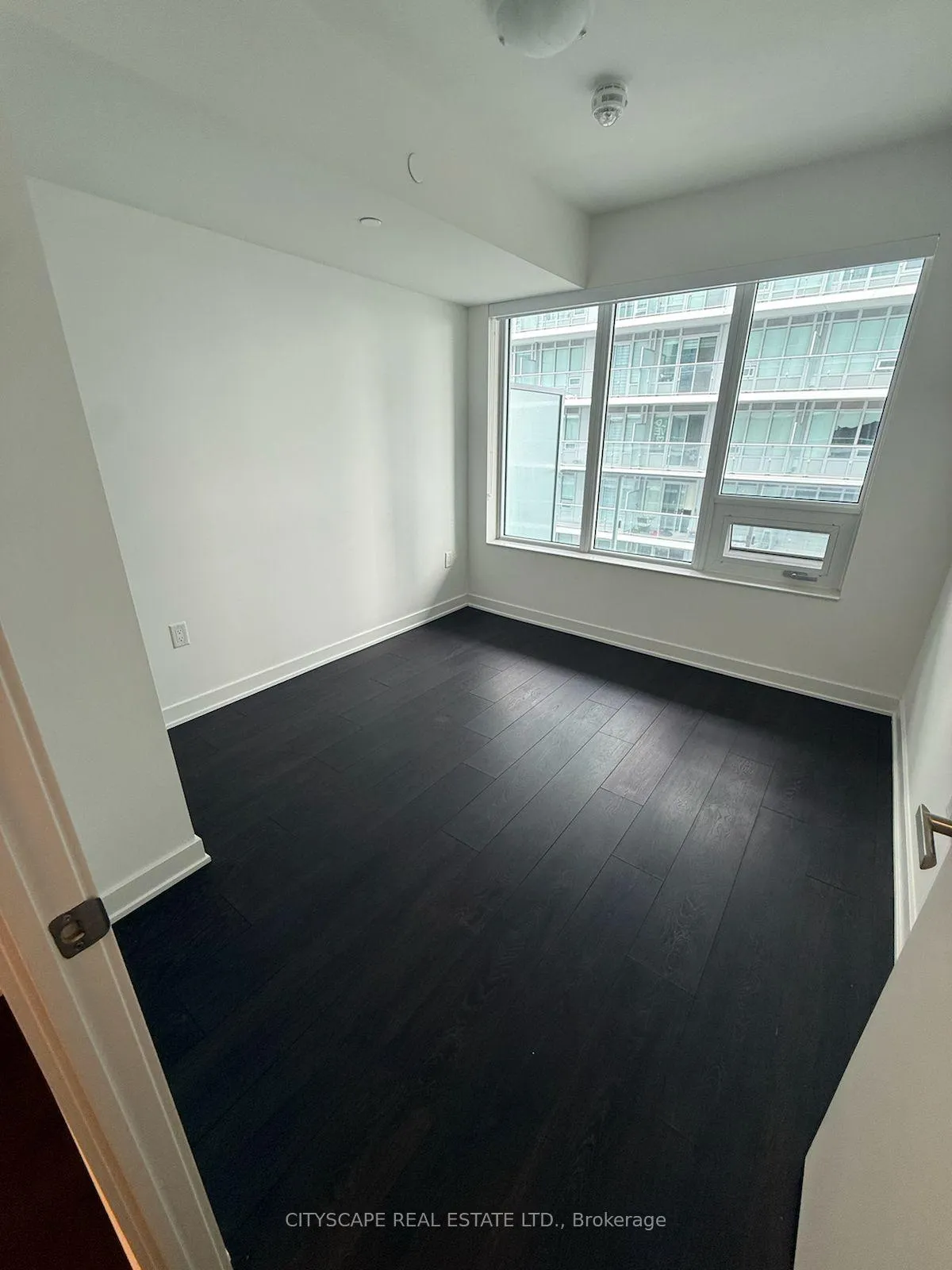 Photo 18 of Unit 3501, 195 Redpath Avenue, Toronto, Mount Pleasant West — HOMEH