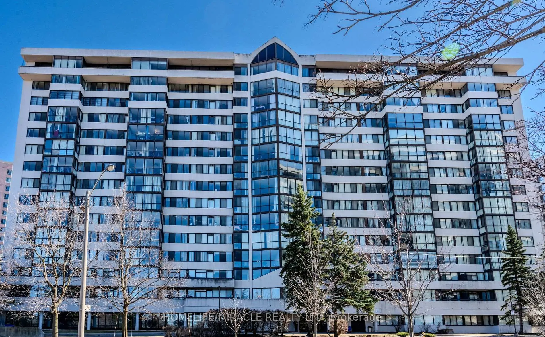 Photo 1 of Unit 808, 21 Markbrook Lane, Etobicoke, Mount Olive-Silverstone-Jamestown — HOMEH