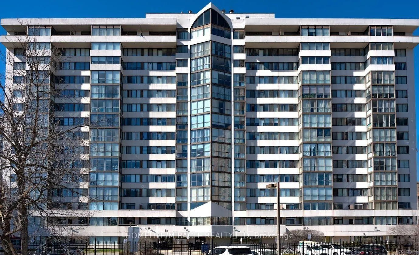 Photo 4 of Unit 808, 21 Markbrook Lane, Etobicoke, Mount Olive-Silverstone-Jamestown — HOMEH