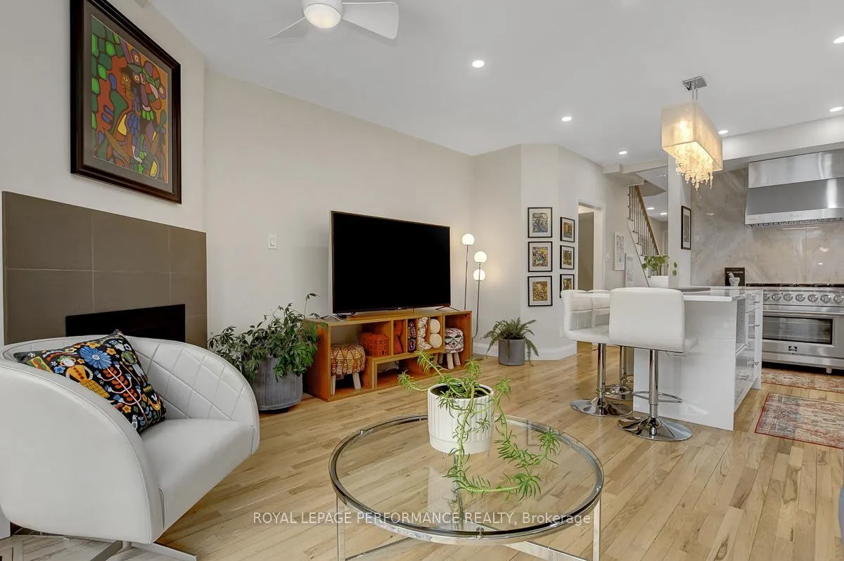 Photo 10 of 86 West Presland Road, Ottawa, Overbrook — HOMEH