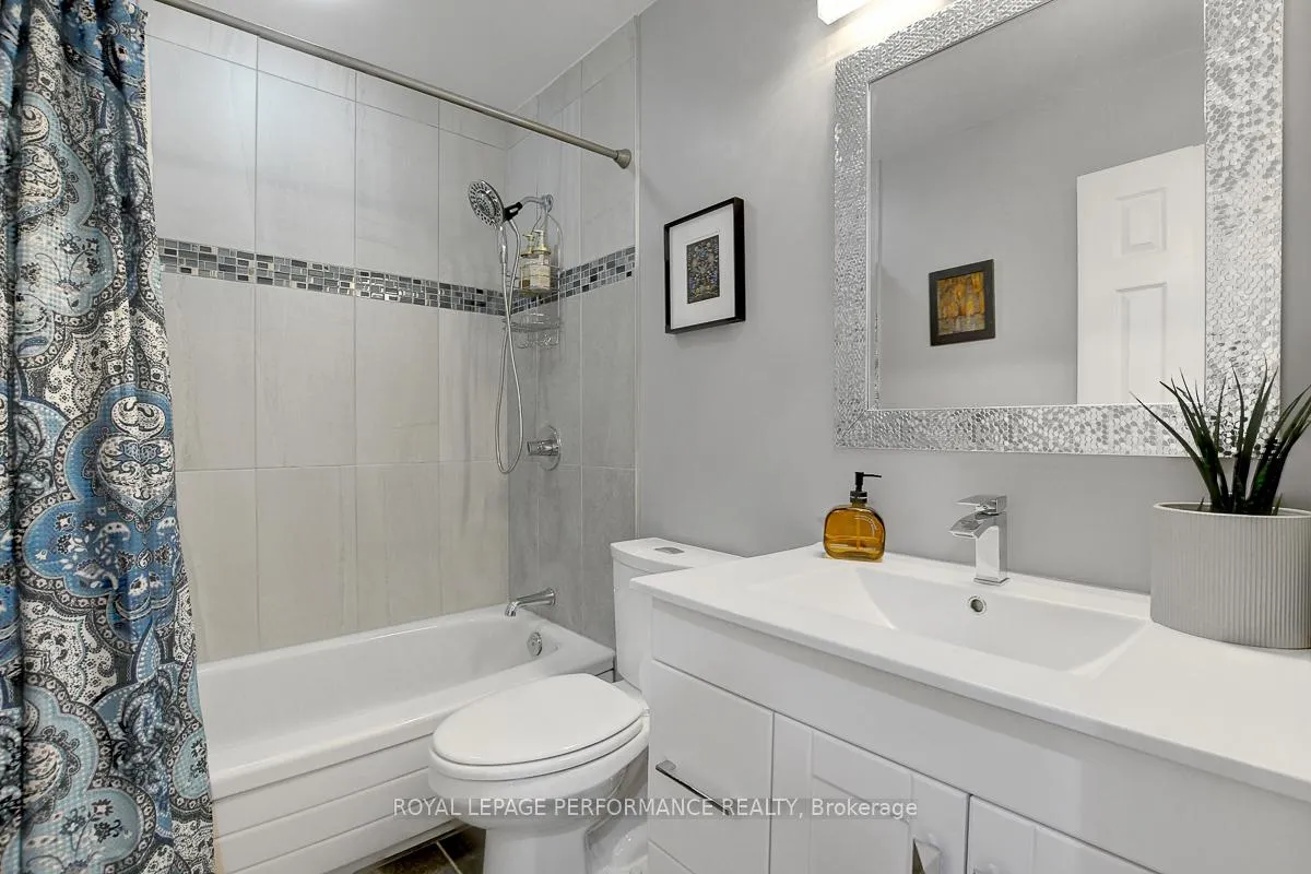 Photo 31 of 86 West Presland Road, Ottawa, Overbrook — HOMEH