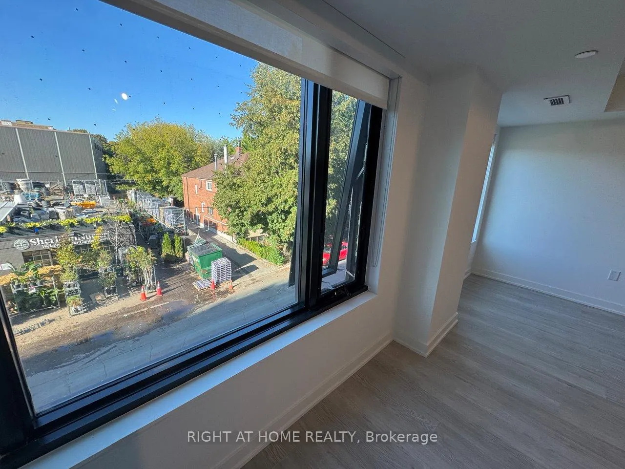 Photo 9 of Unit 313, 3 Strathgowan Avenue, Toronto, Lawrence Park South — HOMEH