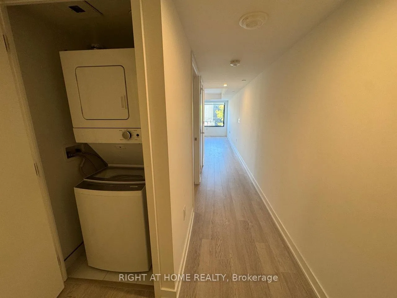 Photo 16 of Unit 313, 3 Strathgowan Avenue, Toronto, Lawrence Park South — HOMEH