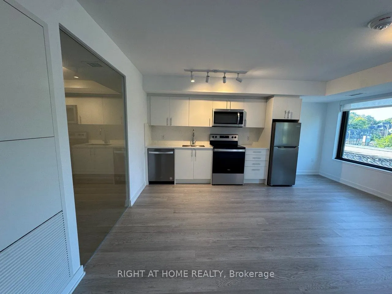 Photo 21 of Unit 313, 3 Strathgowan Avenue, Toronto, Lawrence Park South — HOMEH