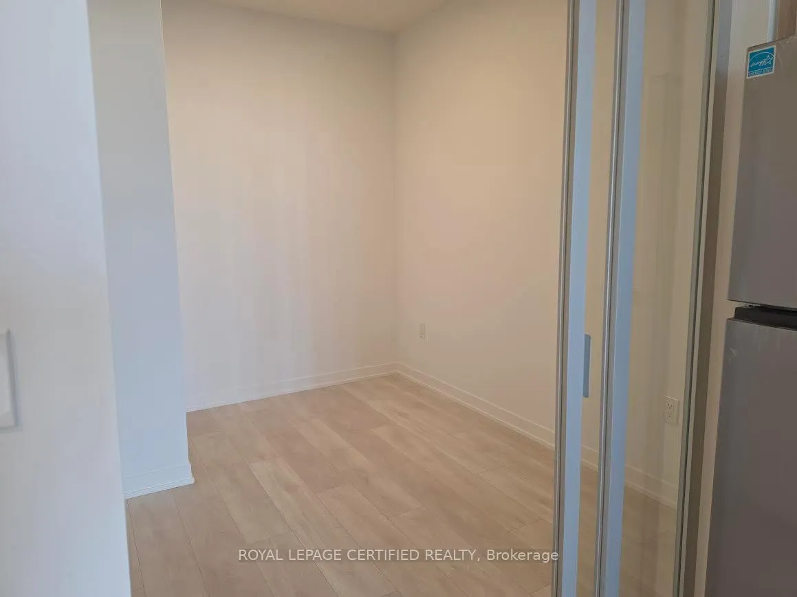 Photo 7 of Unit 805, 4878 Powers Common, Burlington, Alton — HOMEH