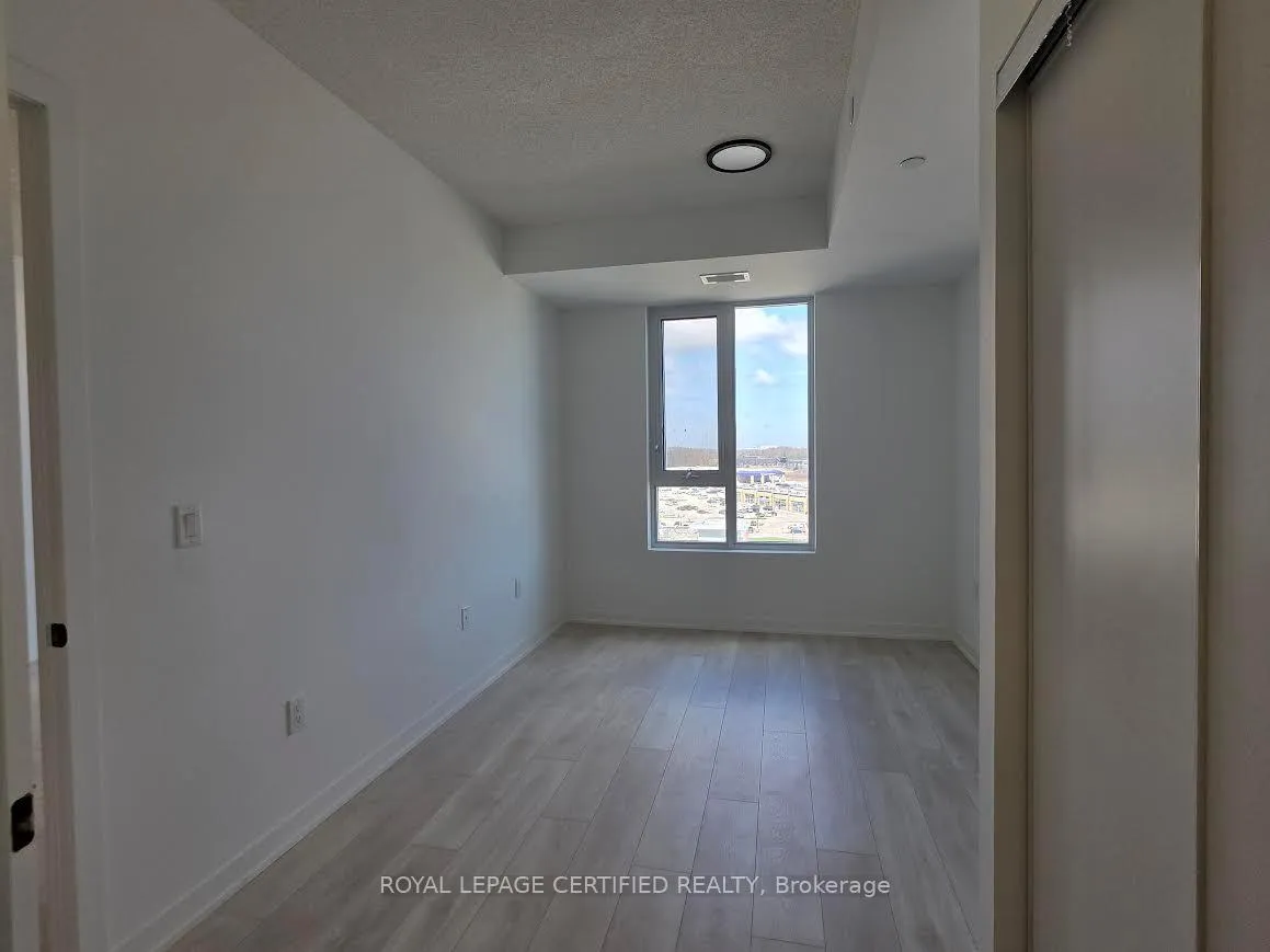 Photo 12 of Unit 805, 4878 Powers Common, Burlington, Alton — HOMEH