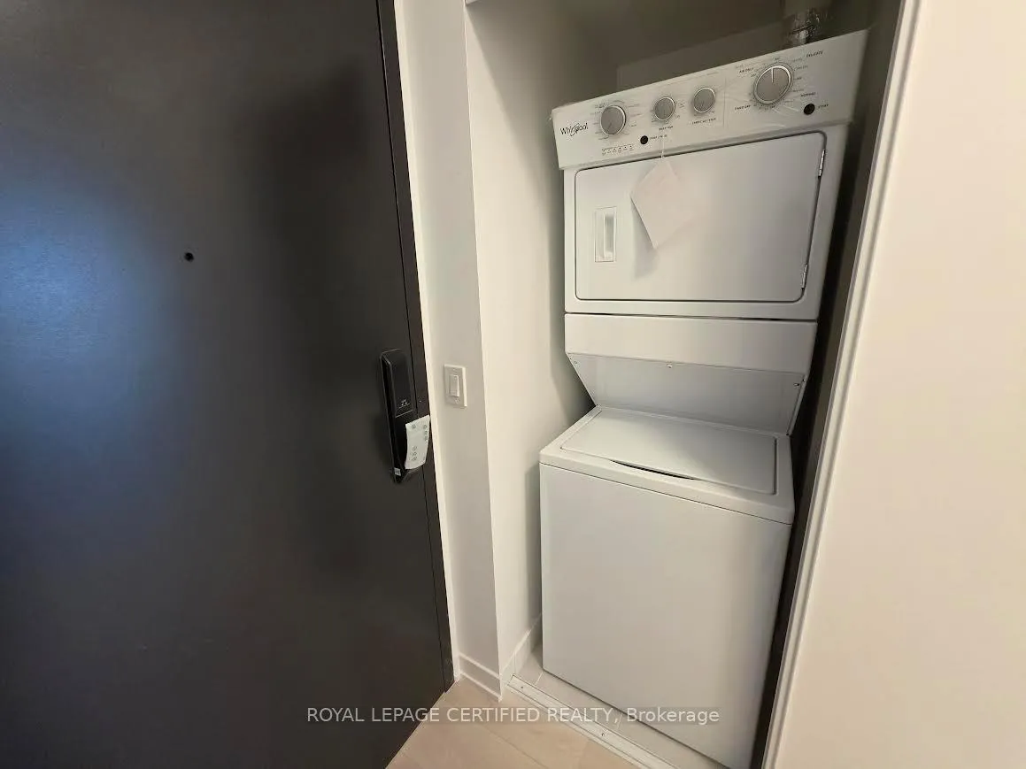 Photo 14 of Unit 805, 4878 Powers Common, Burlington, Alton — HOMEH