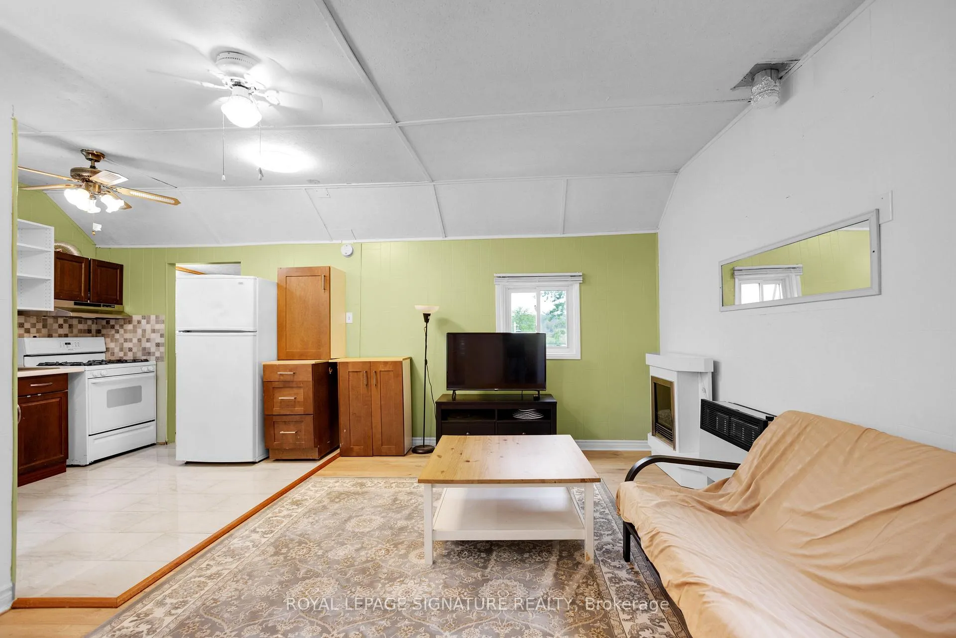 Photo 9 of 25 Playfair Drive, Tay, Rural Tay — HOMEH