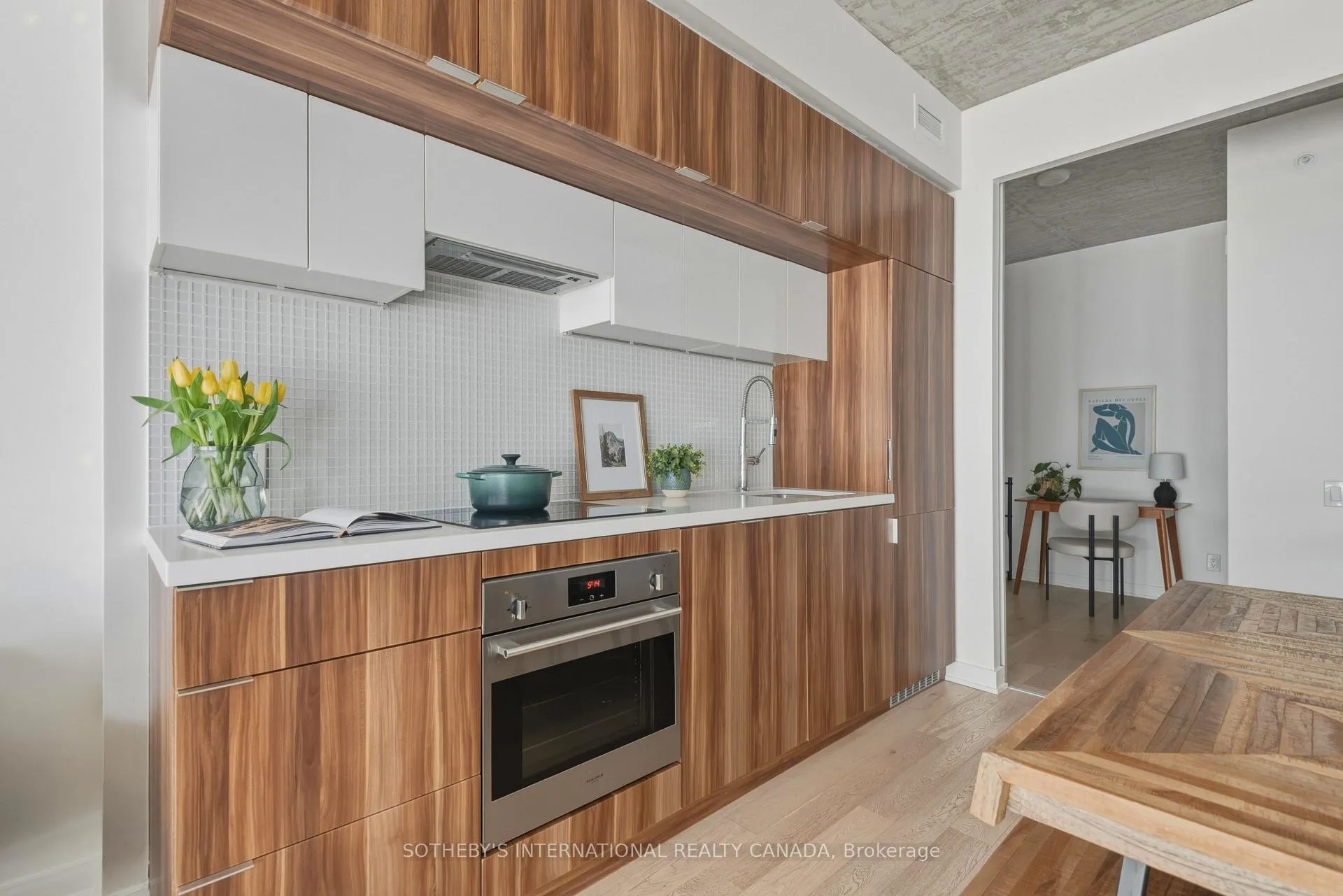 Photo 10 of Unit 1101, 185 Roehampton Avenue, Toronto, Mount Pleasant West — HOMEH