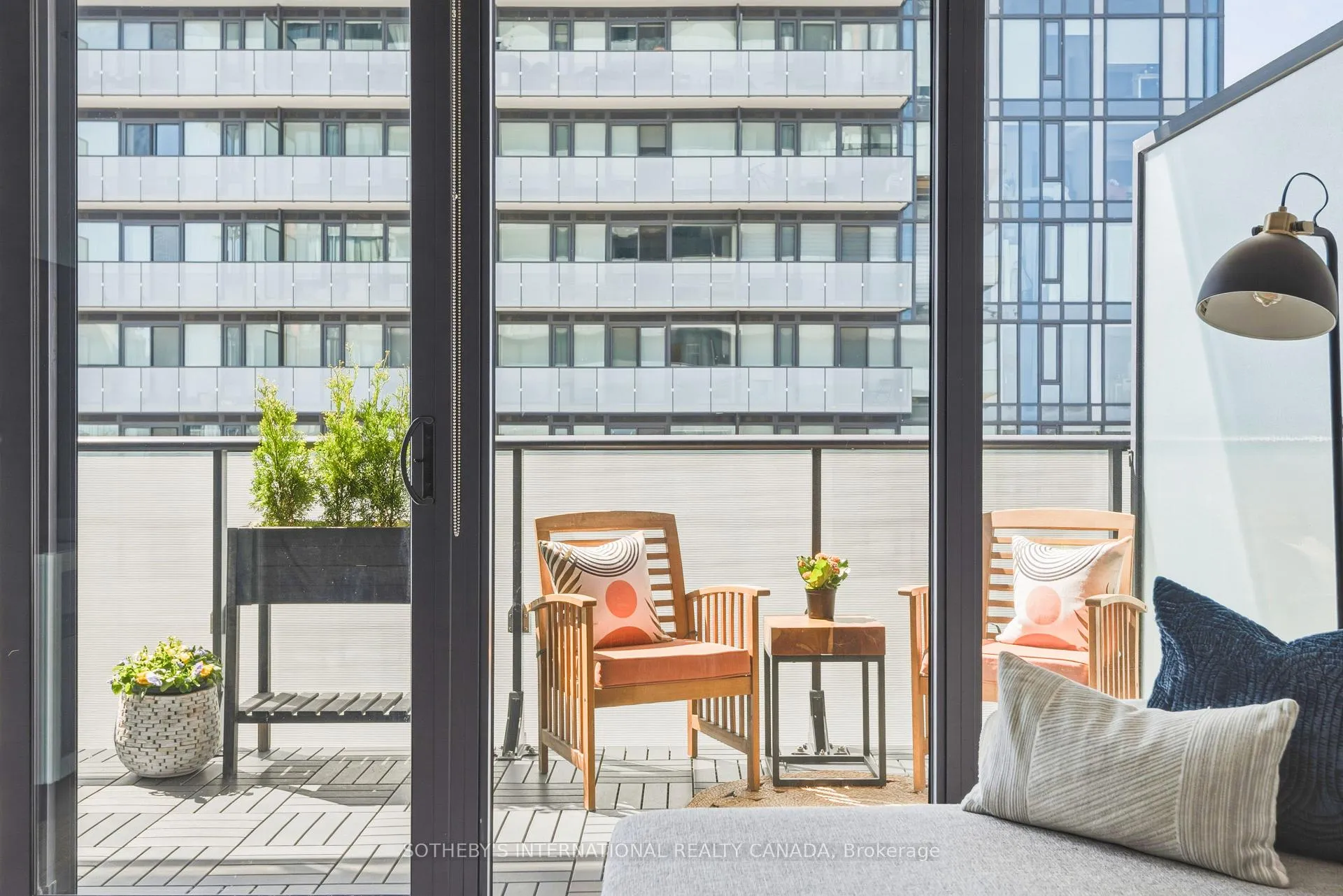 Photo 15 of Unit 1101, 185 Roehampton Avenue, Toronto, Mount Pleasant West — HOMEH