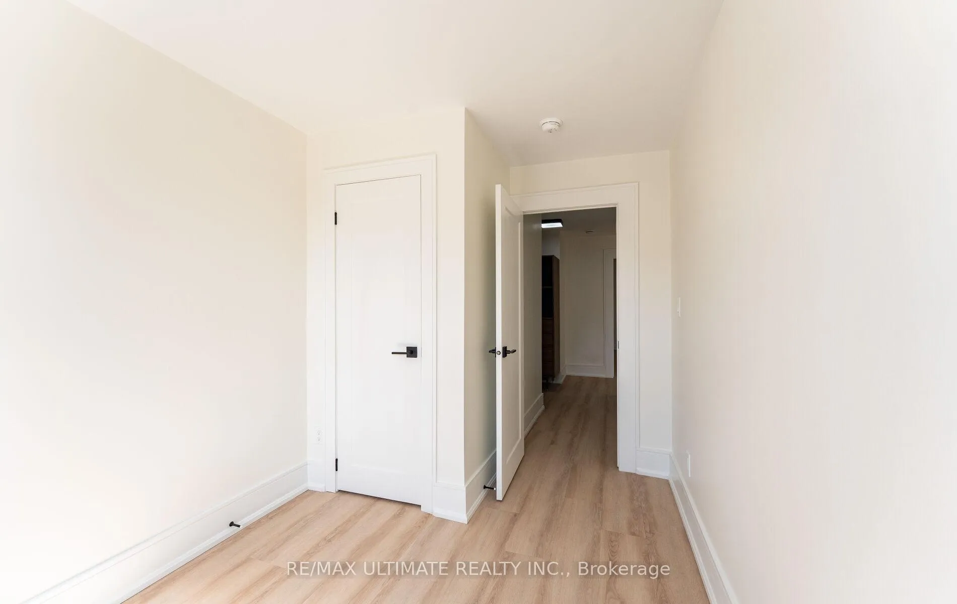 Photo 19 of 484A Cosburn Avenue, Toronto, East York — HOMEH